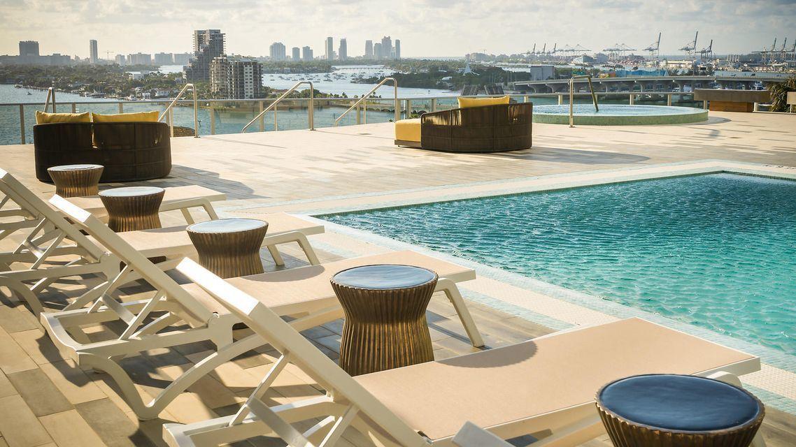 image Aria On The Bay Condo35