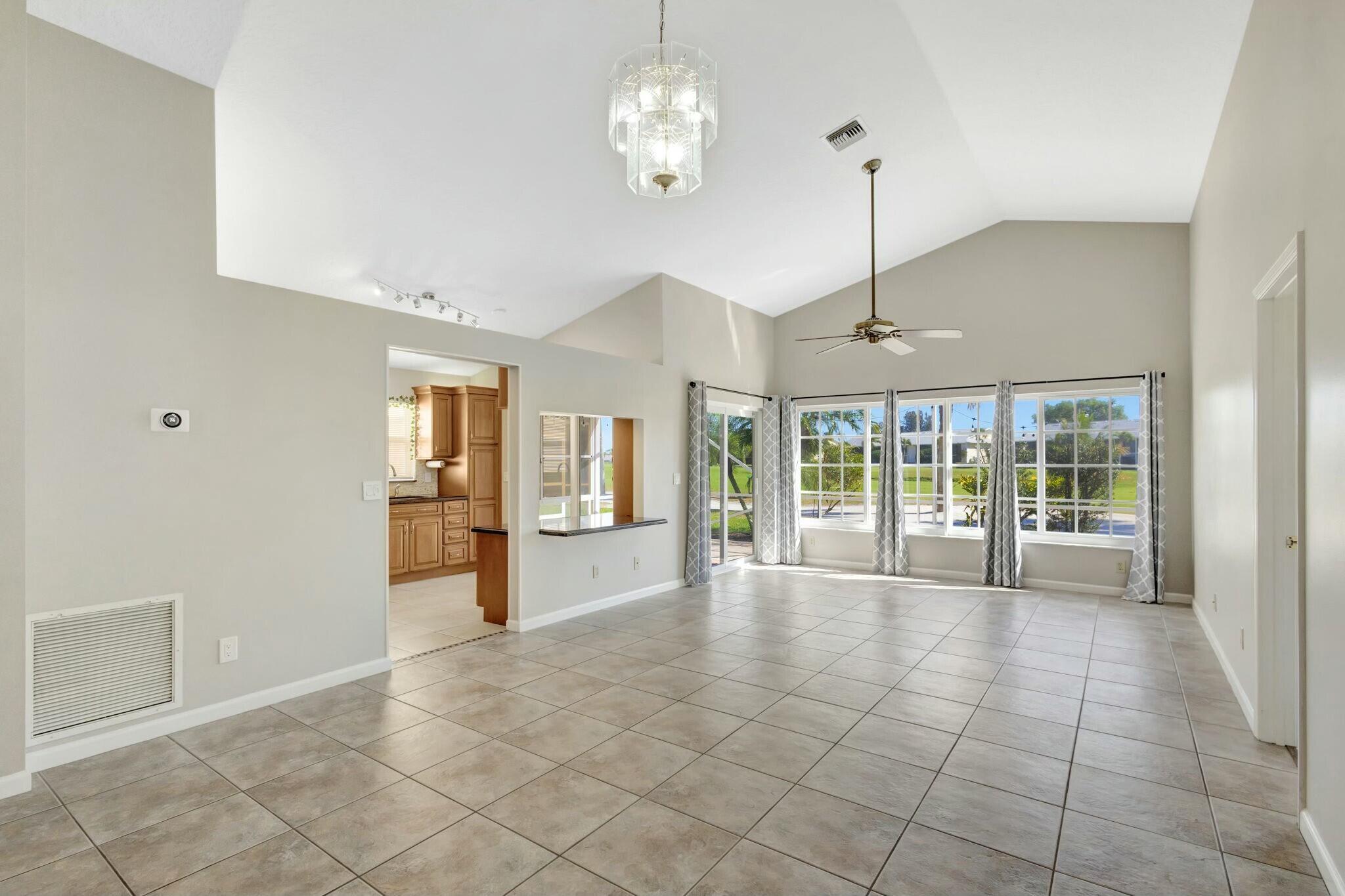 293 Moccasin Trl Jupiter, FL 33458