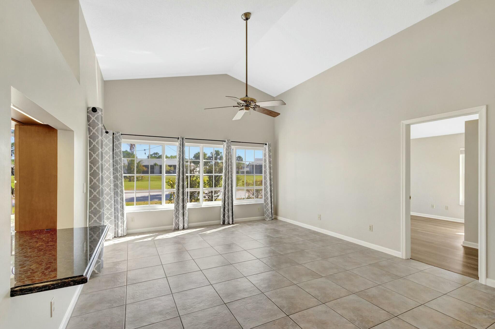 293 Moccasin Trl Jupiter, FL 33458