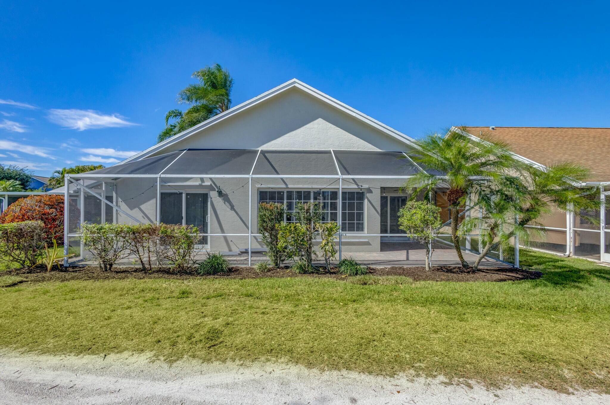 293 Moccasin Trl Jupiter, FL 33458