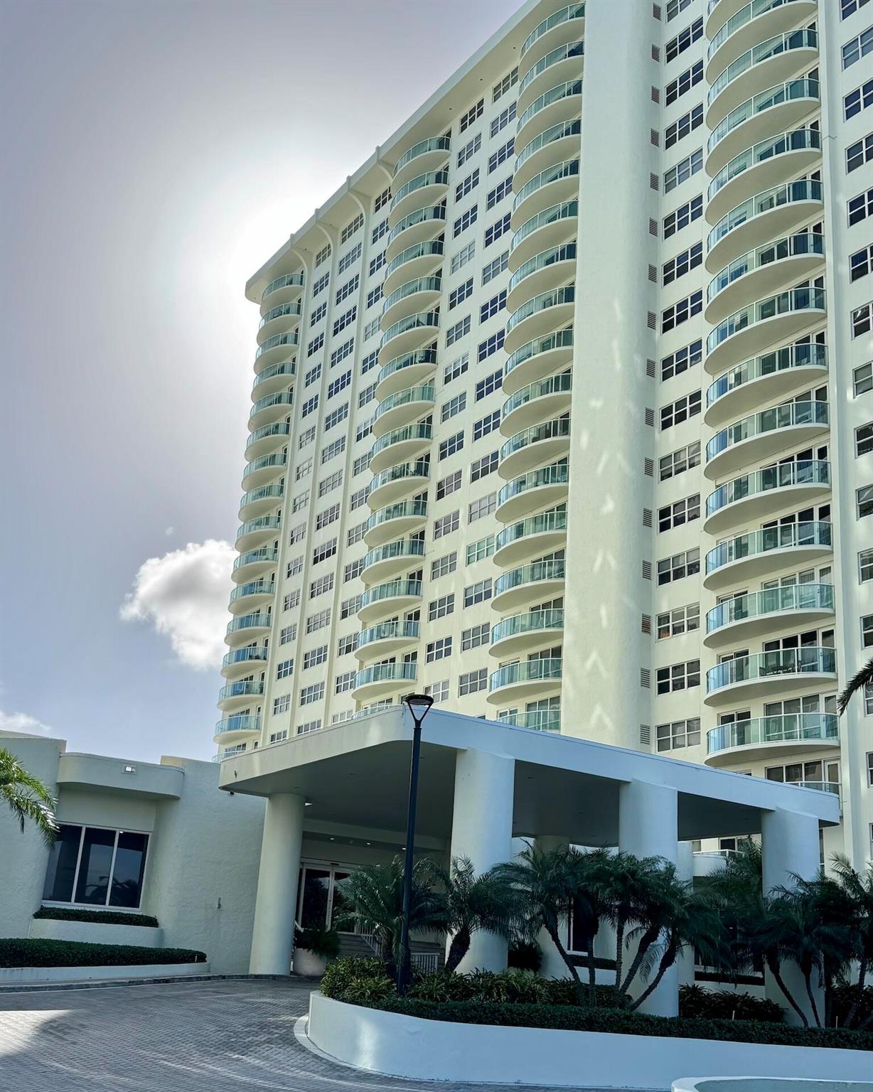 3400 Galt Dr #2108