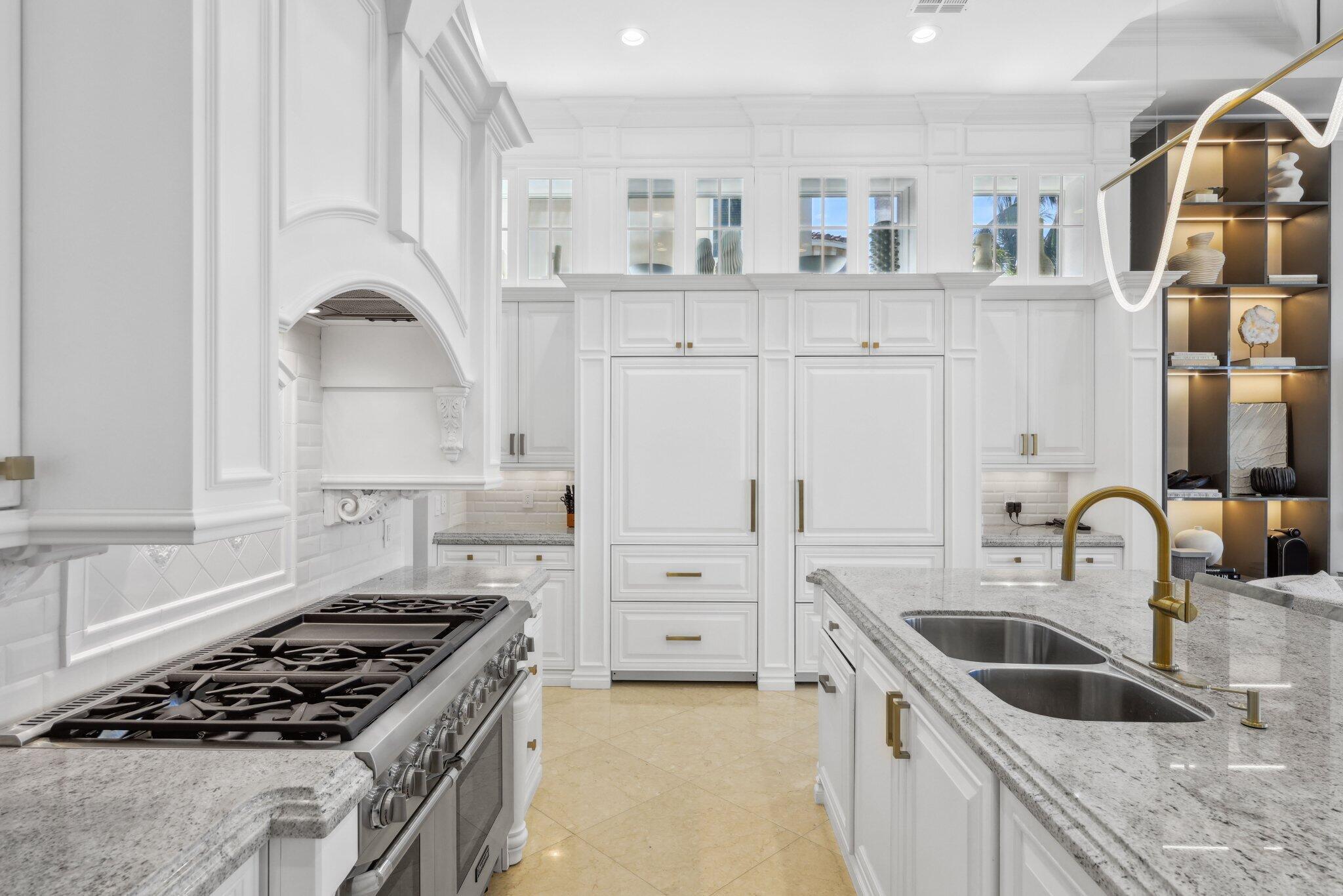 4216 Intracoastal Dr Highland Beach, FL 33487