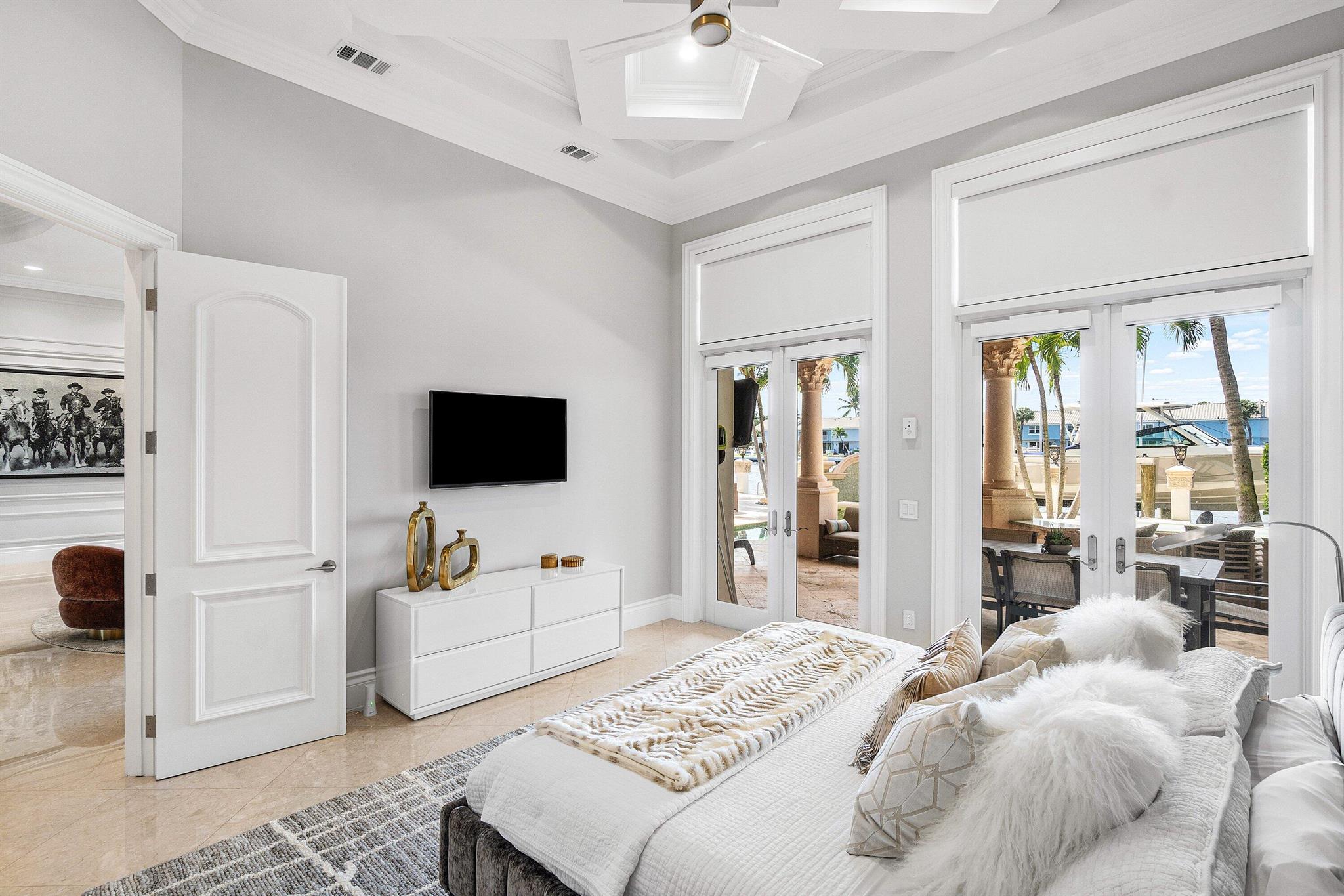 4216 Intracoastal Dr Highland Beach, FL 33487