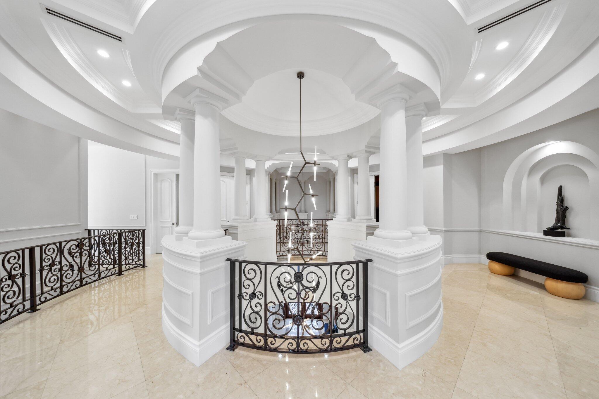 4216 Intracoastal Dr Highland Beach, FL 33487