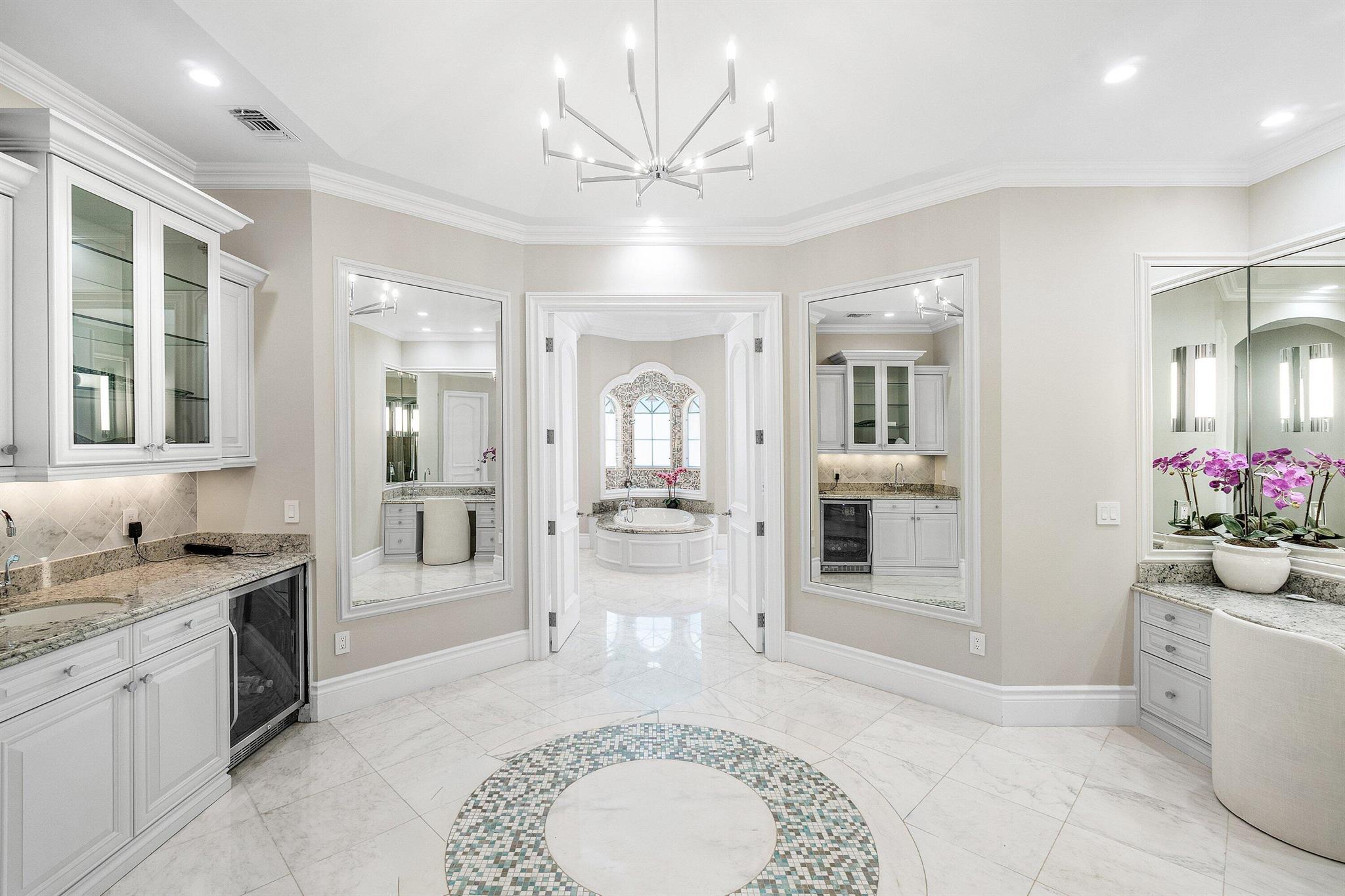 4216 Intracoastal Dr Highland Beach, FL 33487