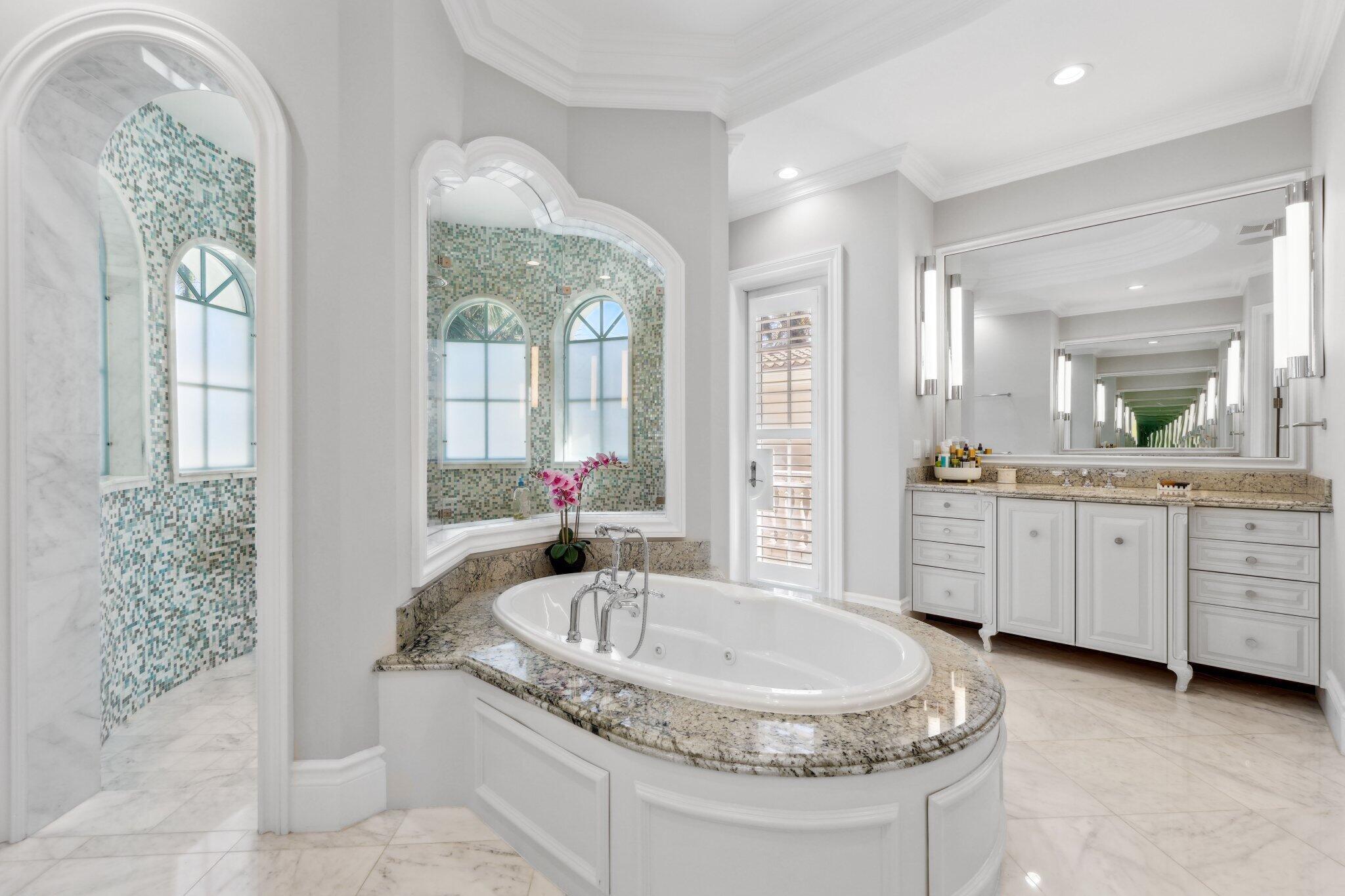 4216 Intracoastal Dr Highland Beach, FL 33487