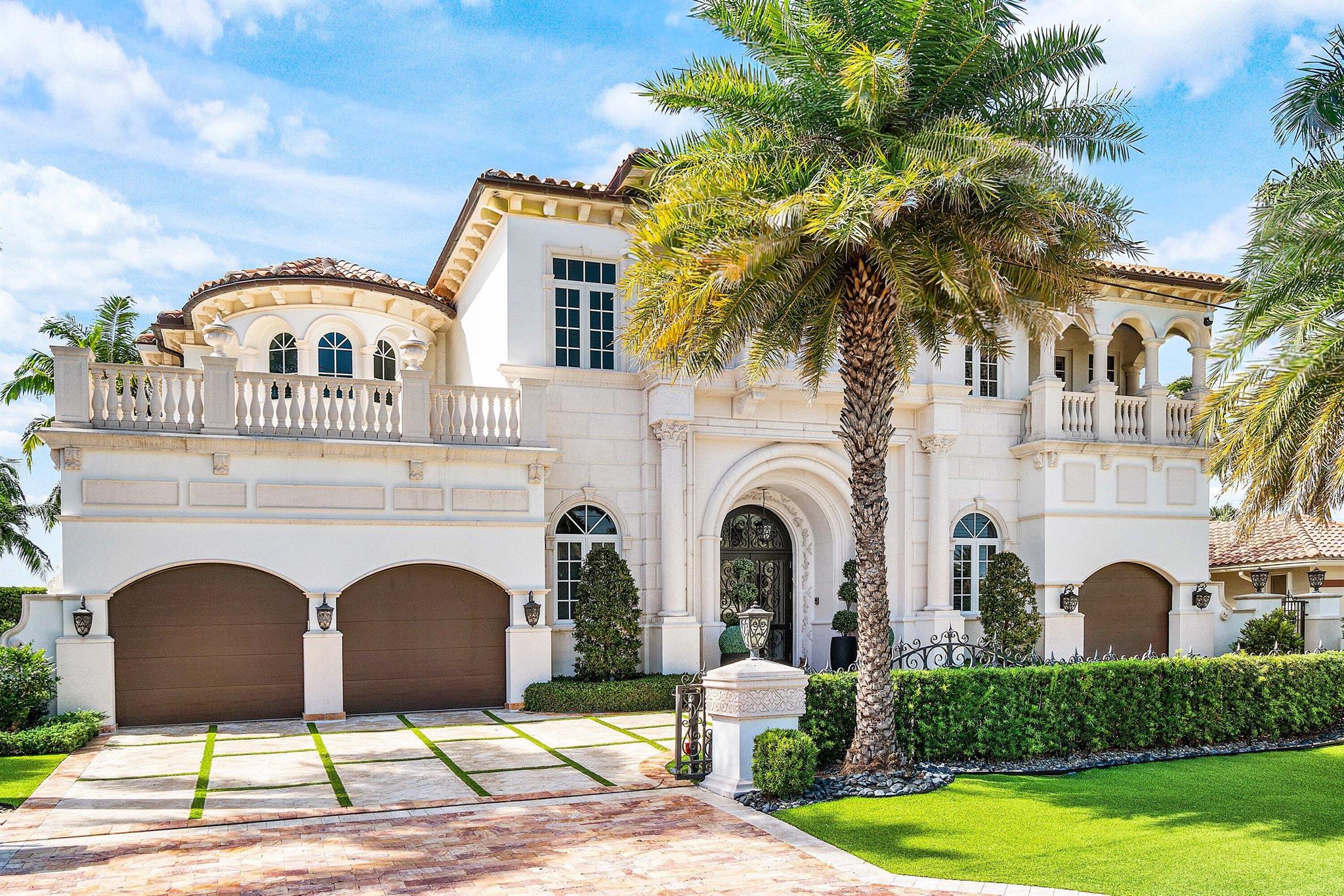 4216 Intracoastal Dr Highland Beach, FL 33487