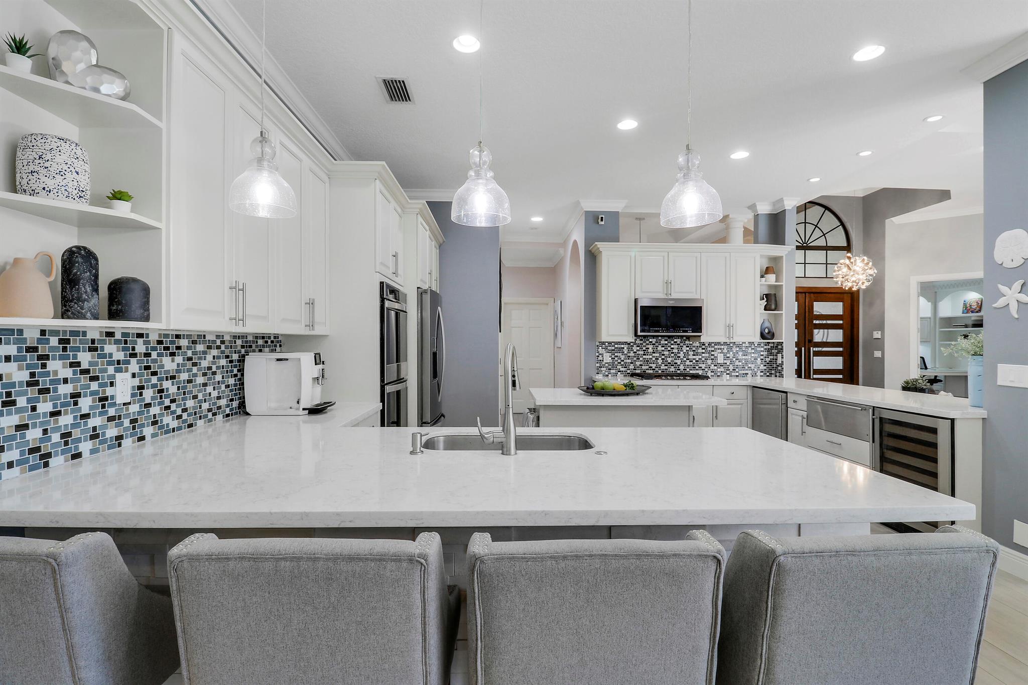 125 Mystic Ln Jupiter, FL 33458