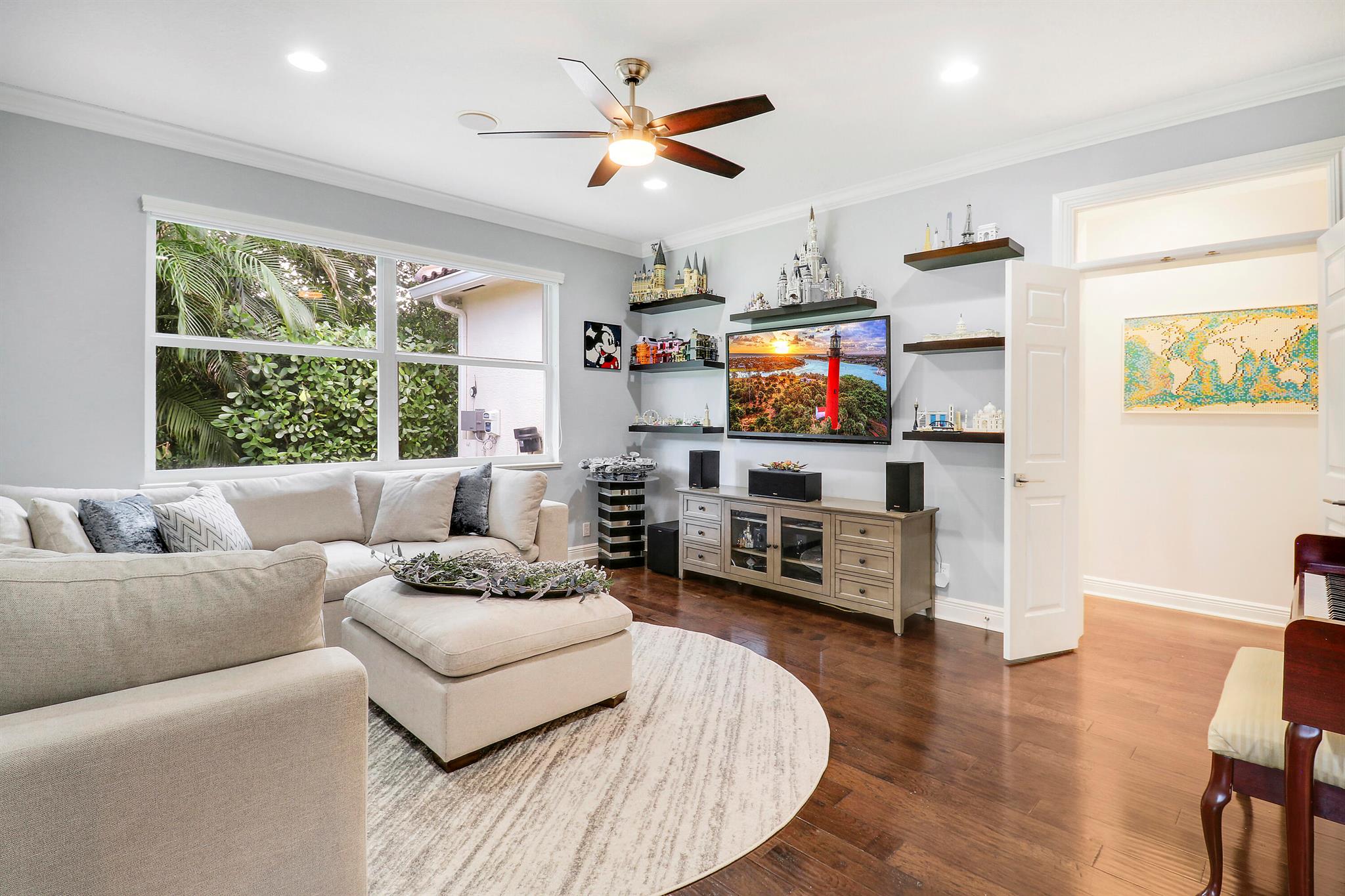 125 Mystic Ln Jupiter, FL 33458