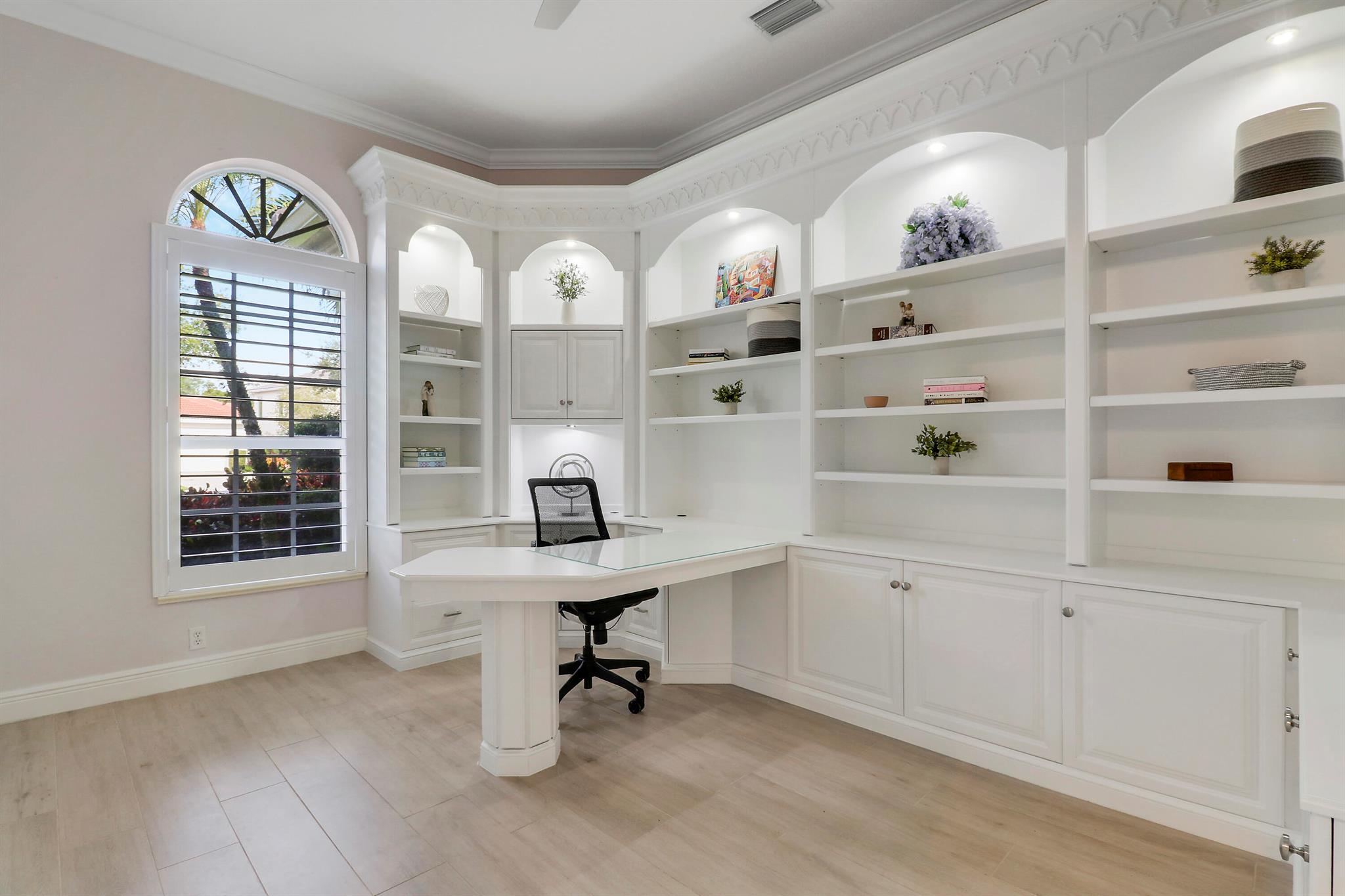 125 Mystic Ln Jupiter, FL 33458