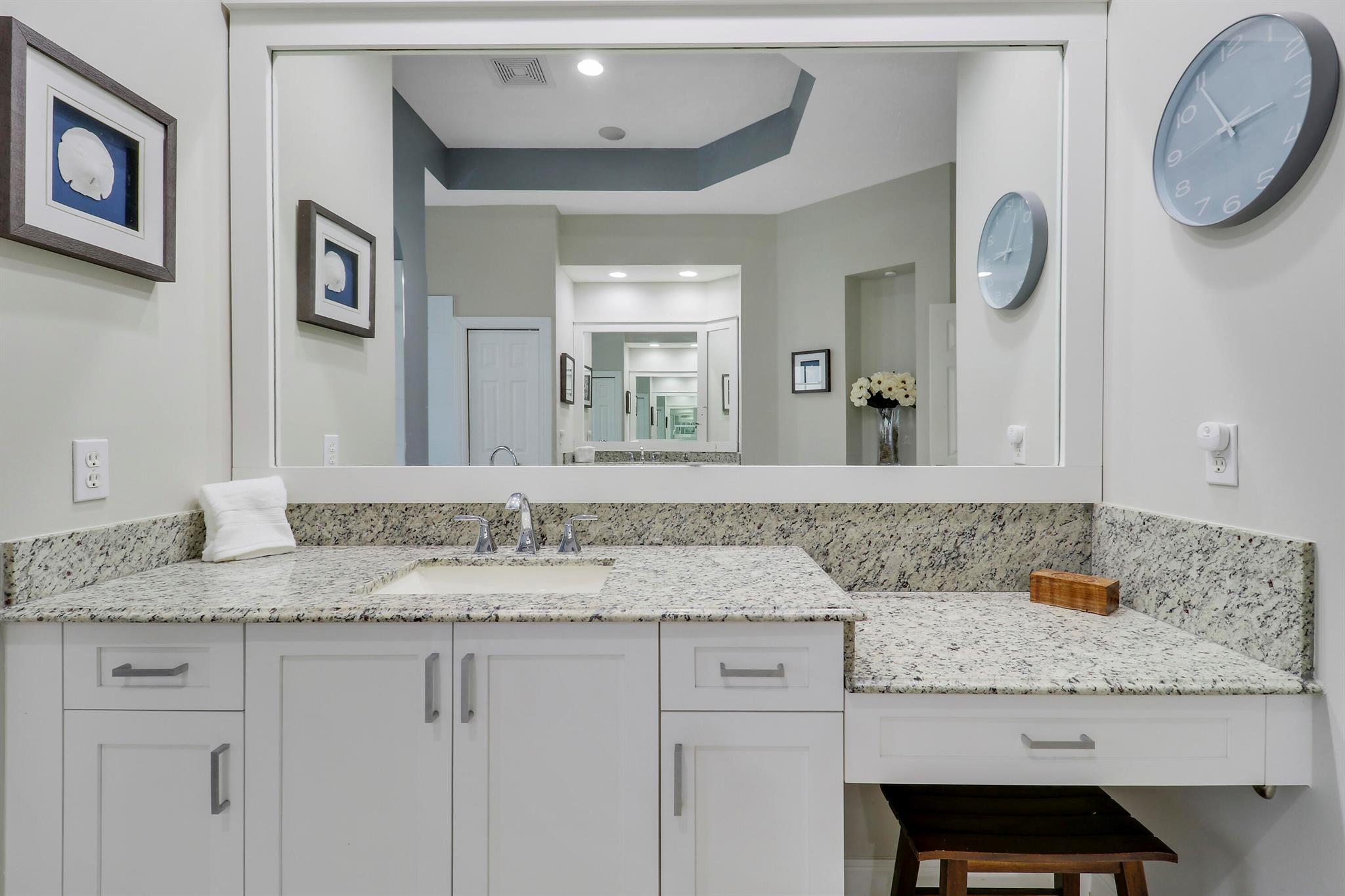 125 Mystic Ln Jupiter, FL 33458