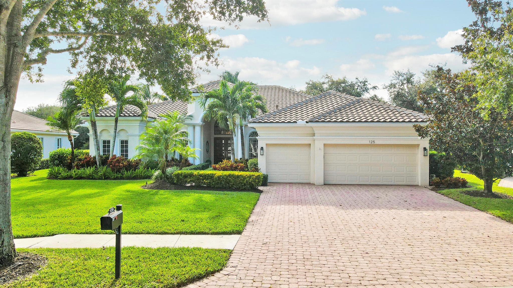 125 Mystic Ln Jupiter, FL 33458