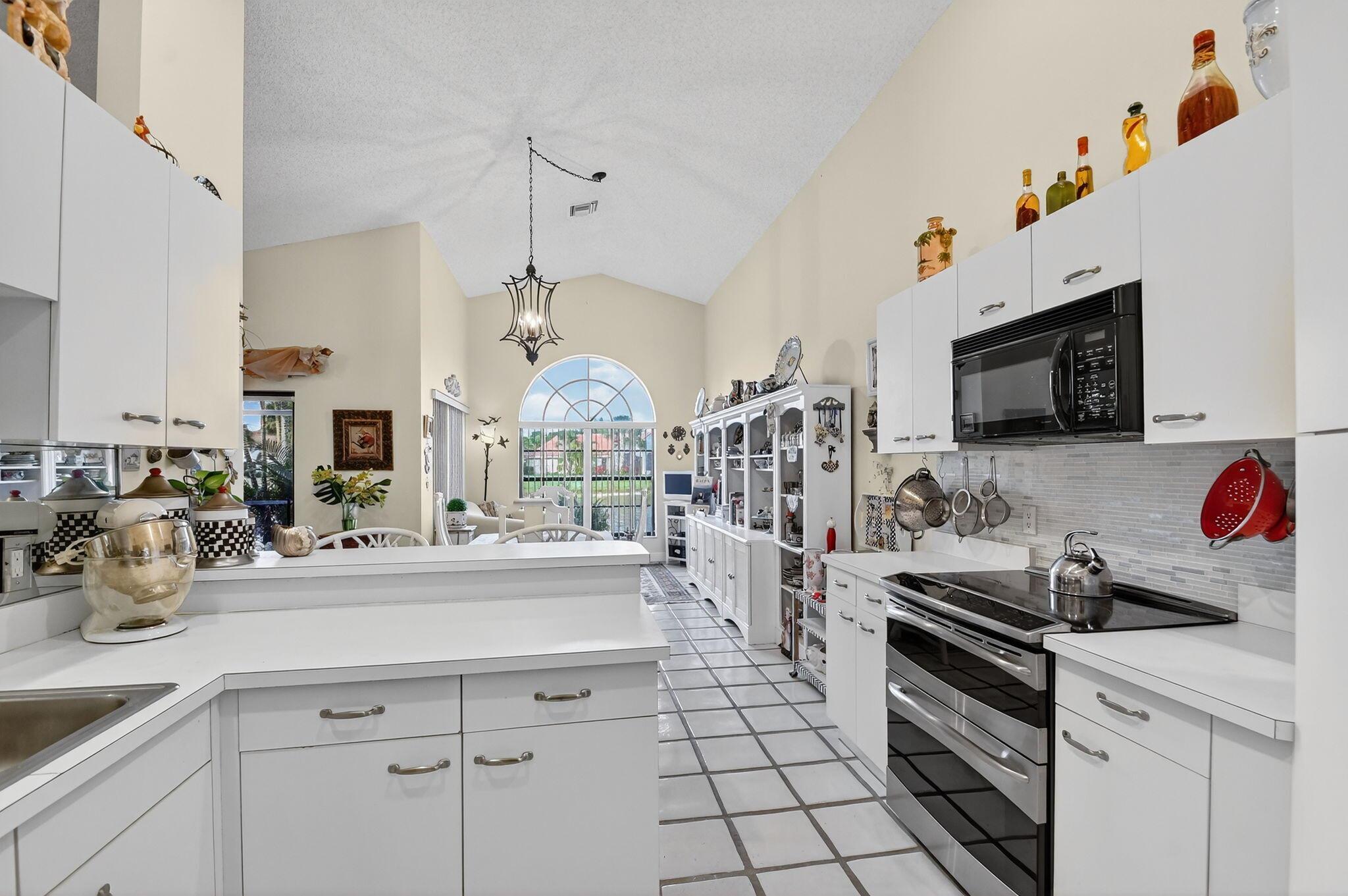 12374 Pleasant Grn Way Boynton Beach, FL 33437