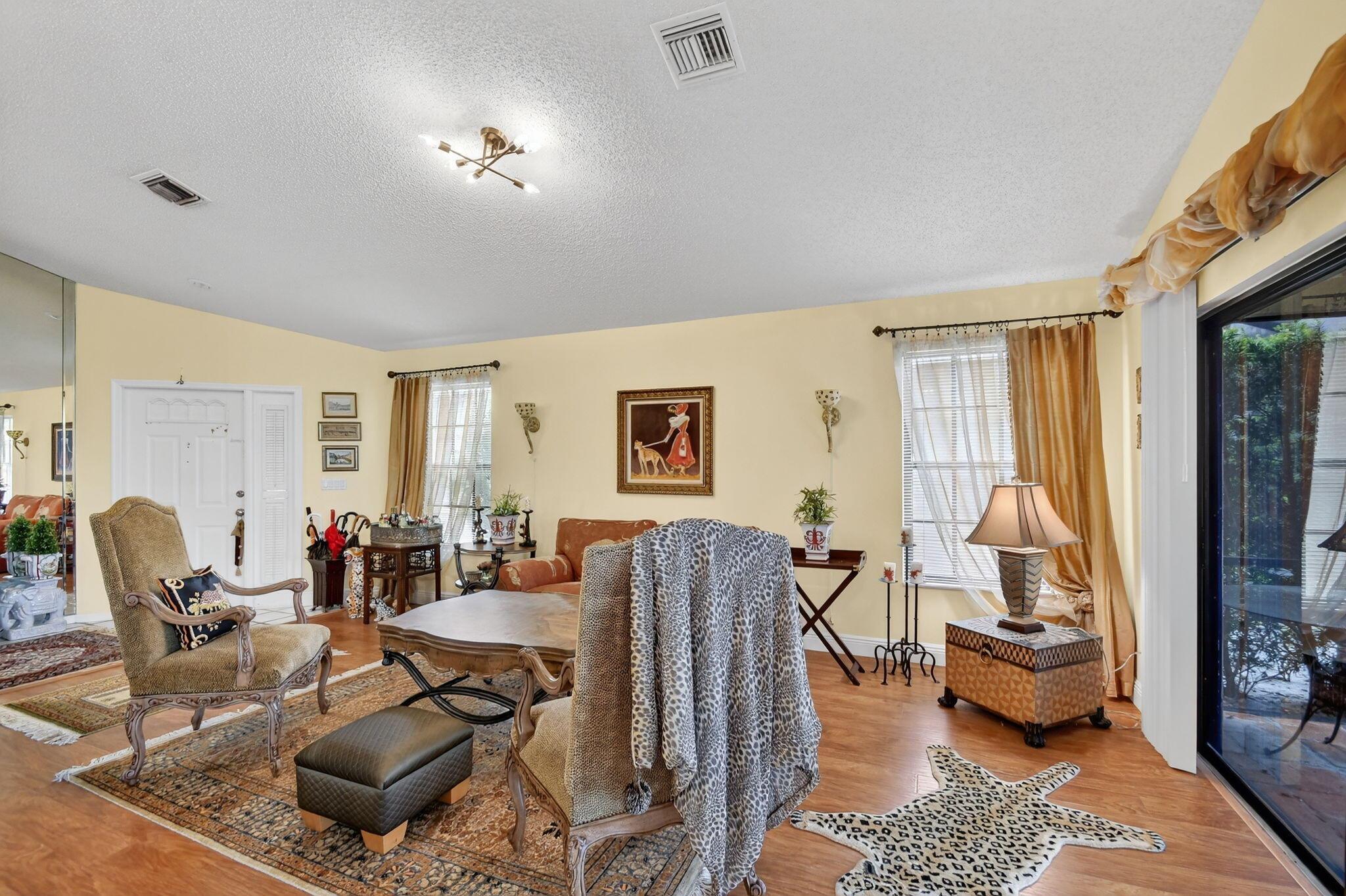 12374 Pleasant Grn Way Boynton Beach, FL 33437