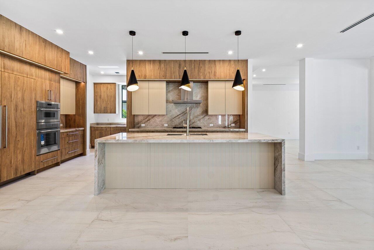 3100 Palm Dr Delray Beach, FL 33483