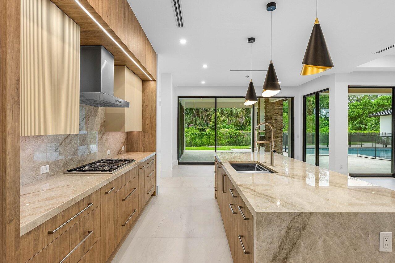 3100 Palm Dr Delray Beach, FL 33483