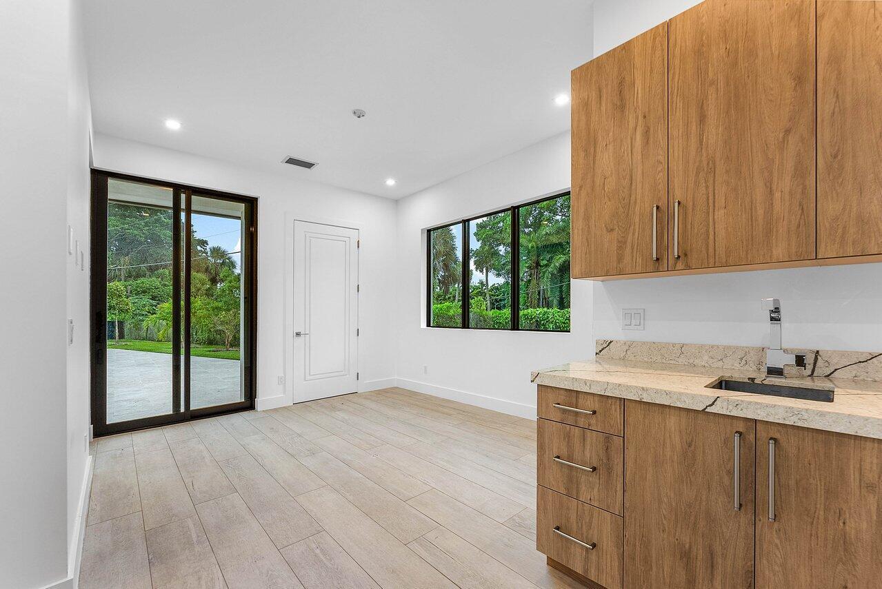 3100 Palm Dr Delray Beach, FL 33483