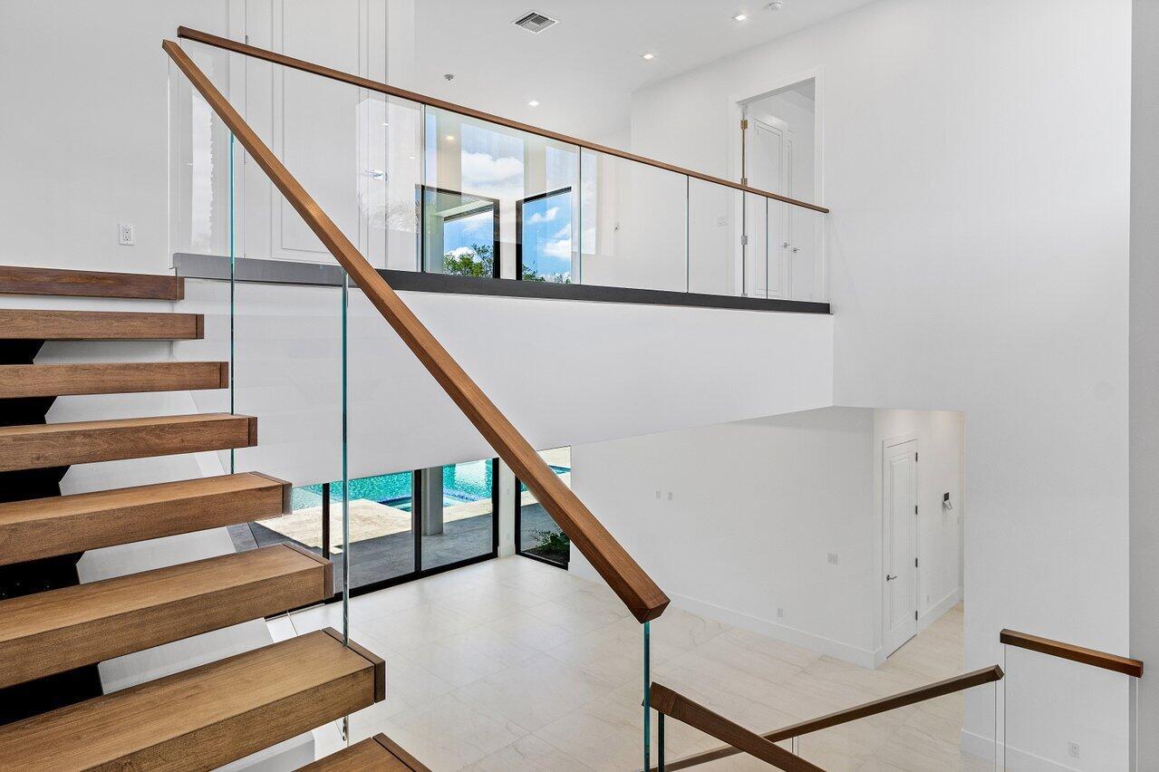 3100 Palm Dr Delray Beach, FL 33483