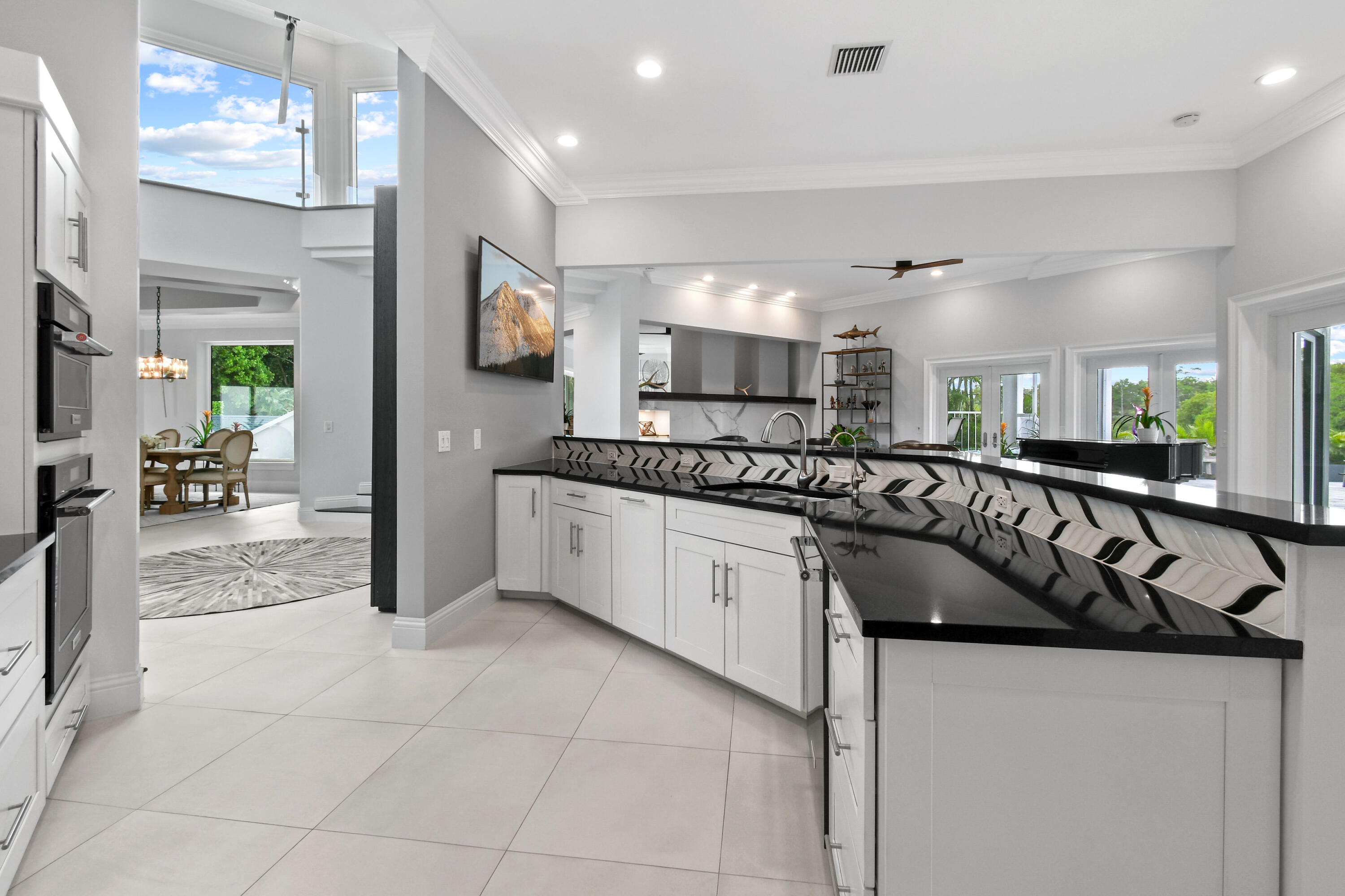 10561 SE Le Parc Jupiter, FL 33469