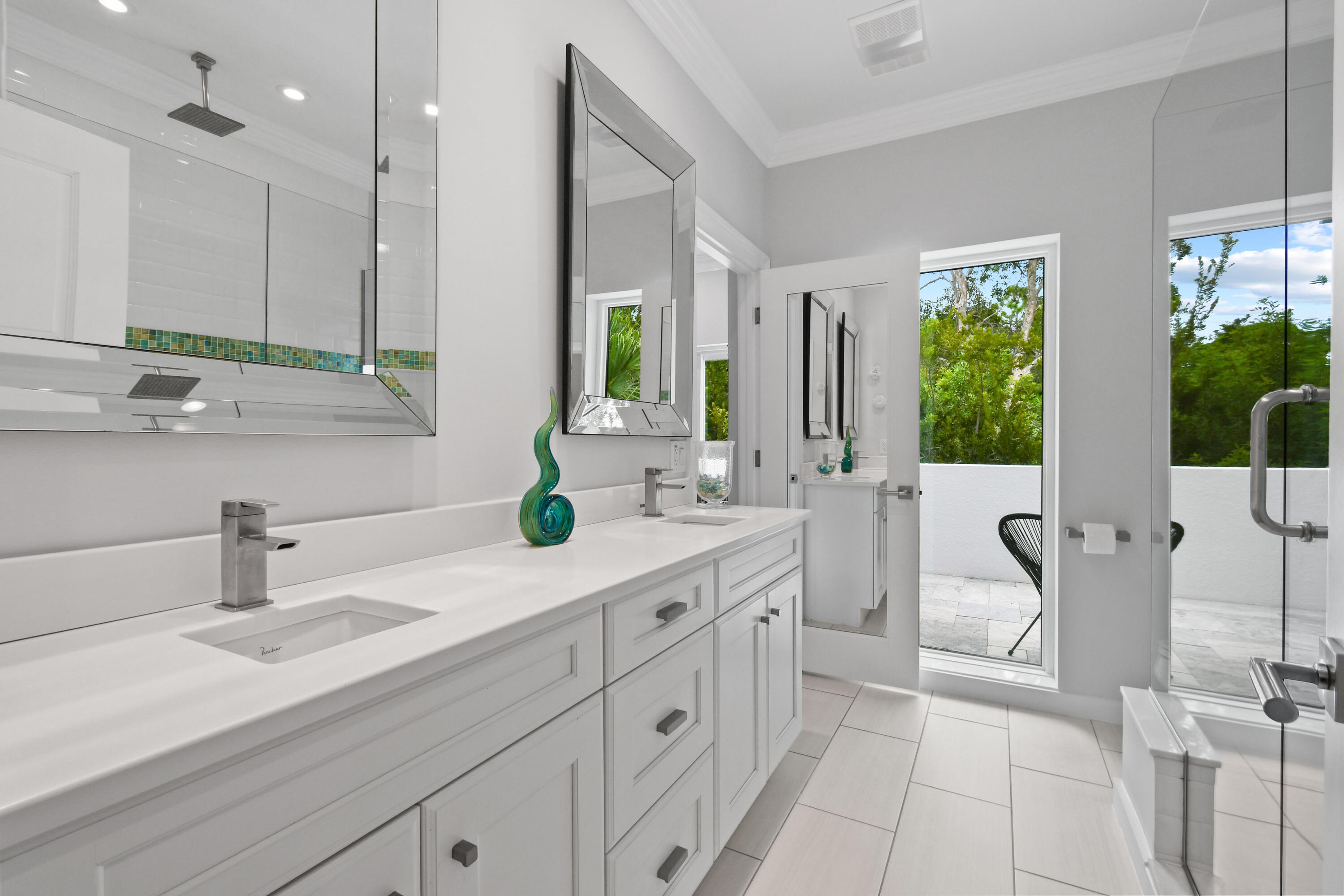 10561 SE Le Parc Jupiter, FL 33469