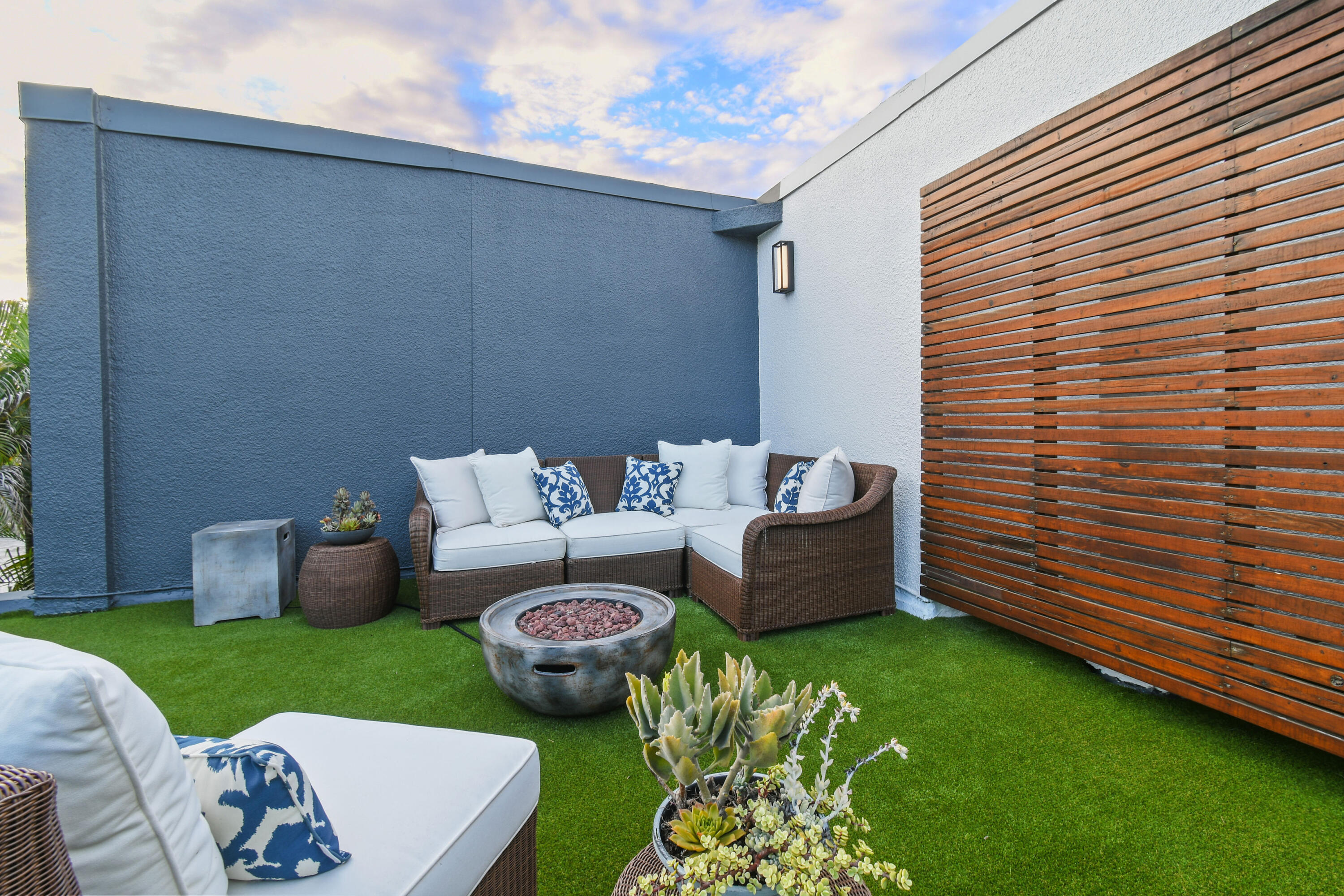 10561 SE Le Parc Jupiter, FL 33469