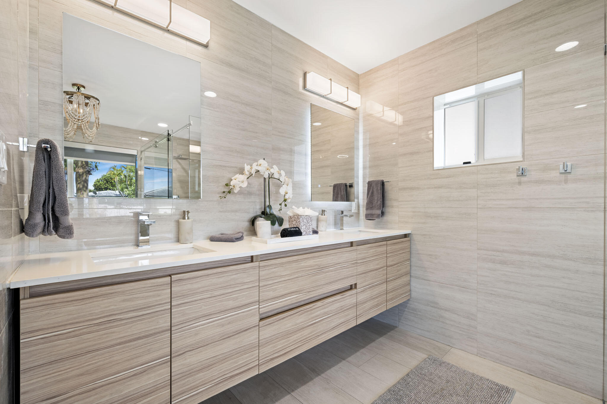 2112 NE 32nd Fort Lauderdale, FL 33305