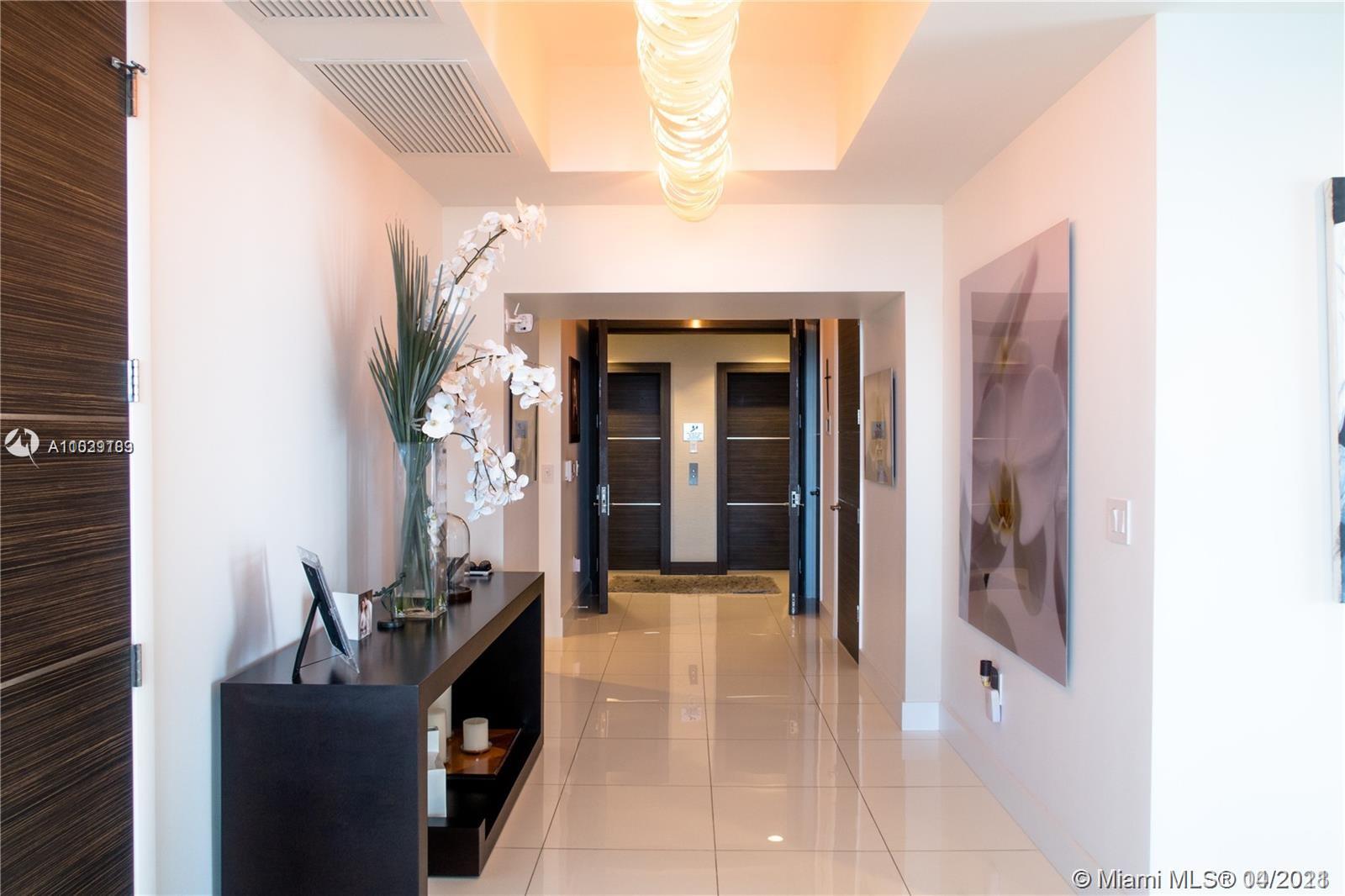 15811 Collins Ave #1401 Sunny Isles Beach, FL 33160