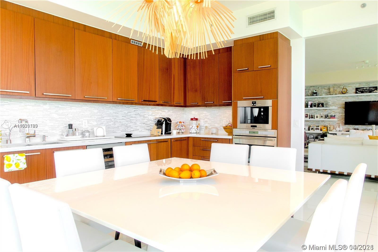 15811 Collins Ave #1401 Sunny Isles Beach, FL 33160