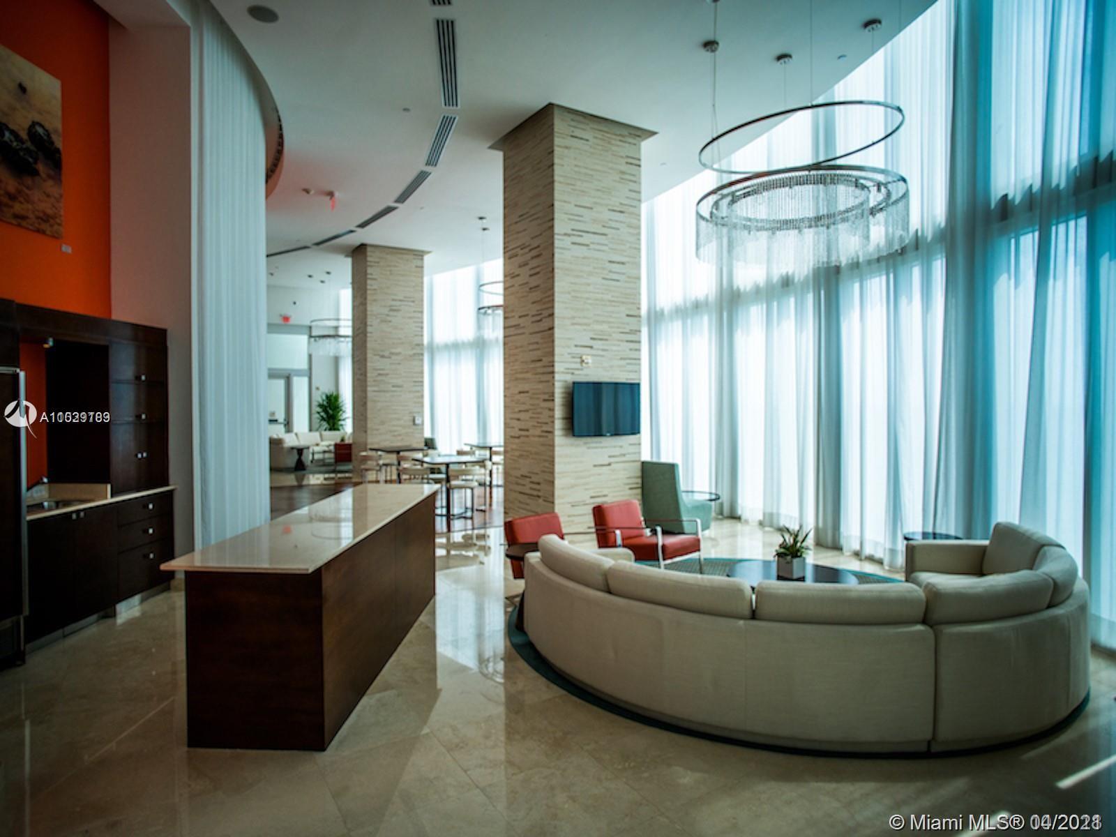 15811 Collins Ave #1401 Sunny Isles Beach, FL 33160