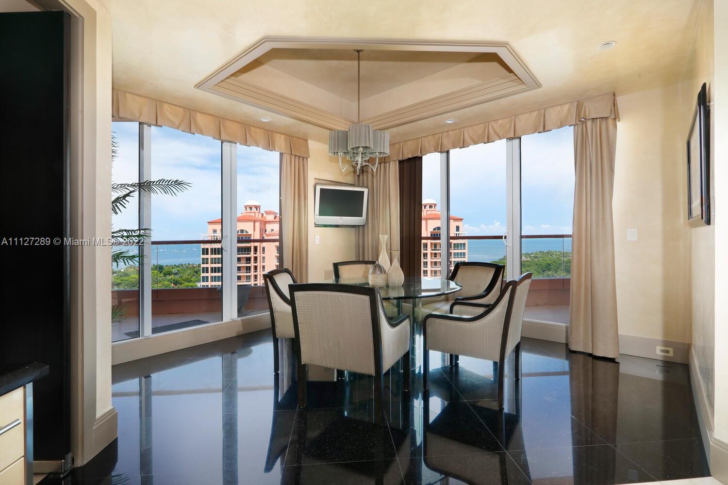 image Gables Club Tower II17