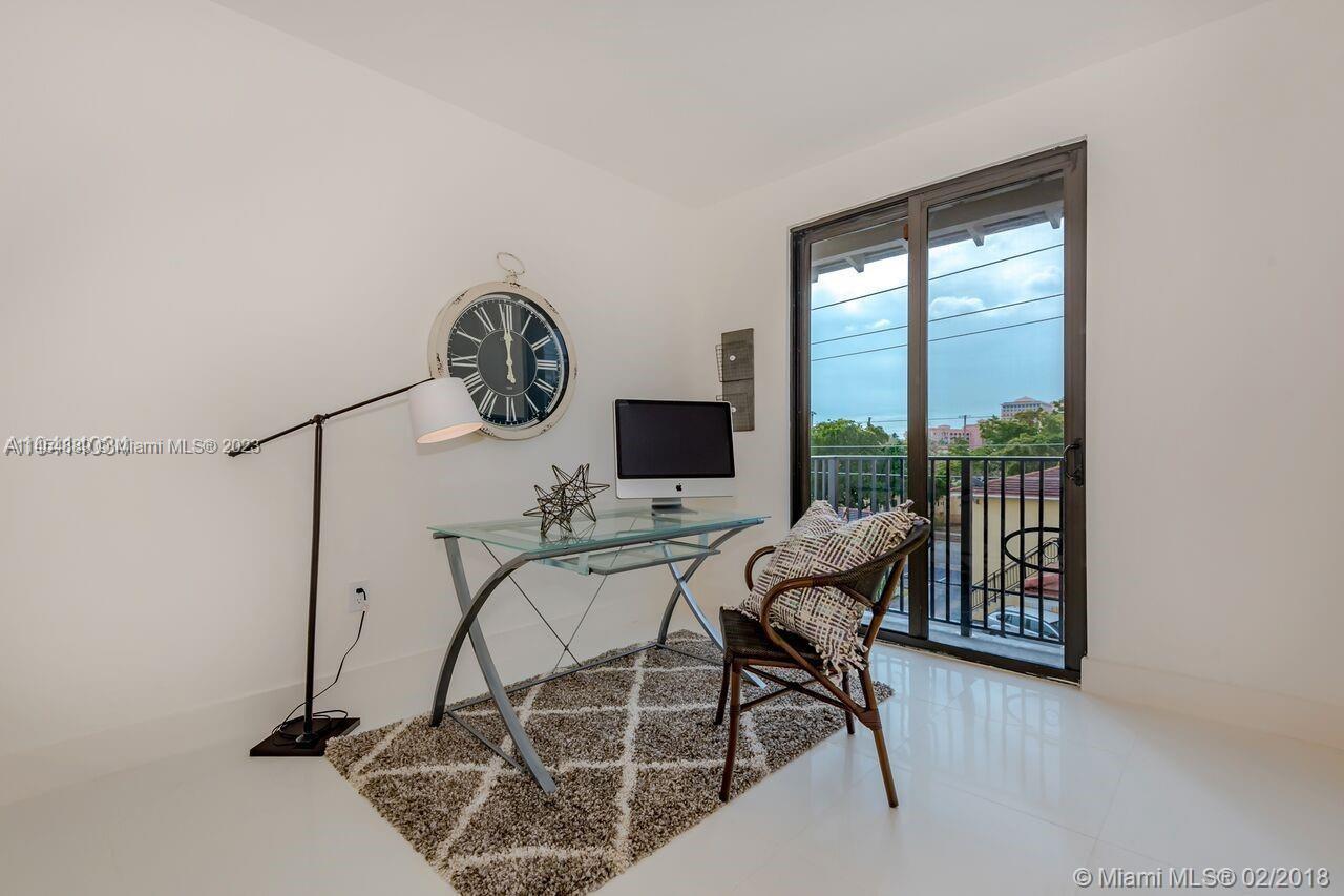 image AMALFI IN THE GABLES COND12