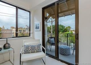 image AMALFI IN THE GABLES COND4