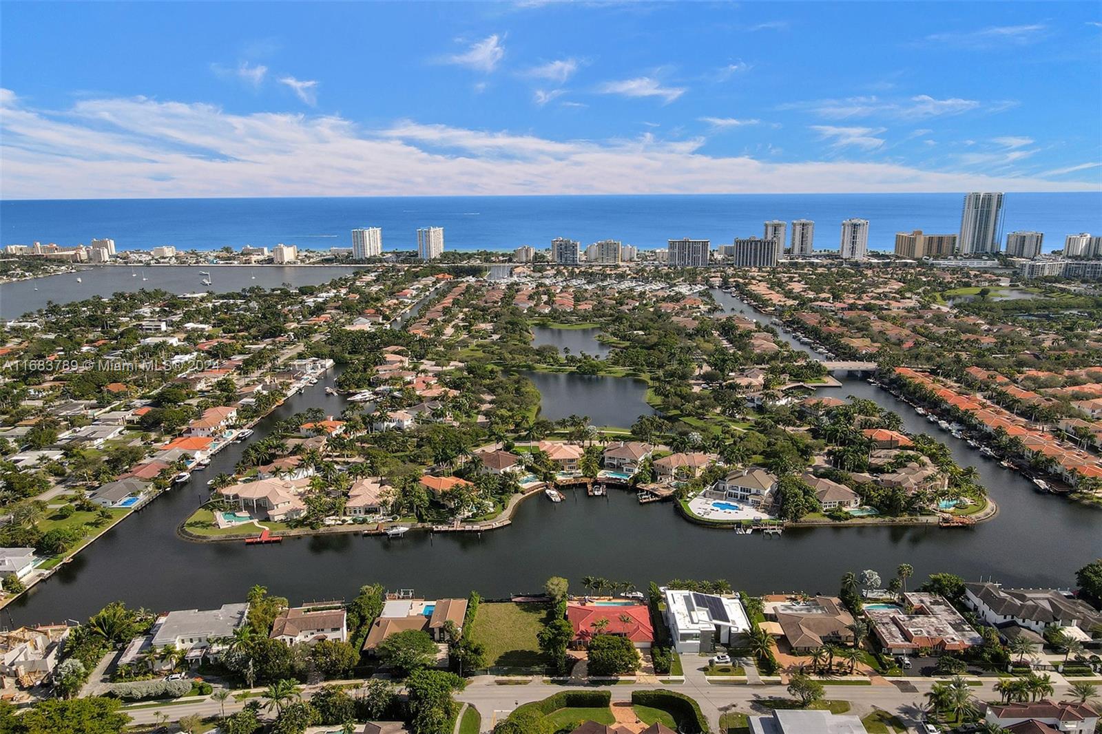 1101 Diplomat Pkwy Hollywood, FL 33019