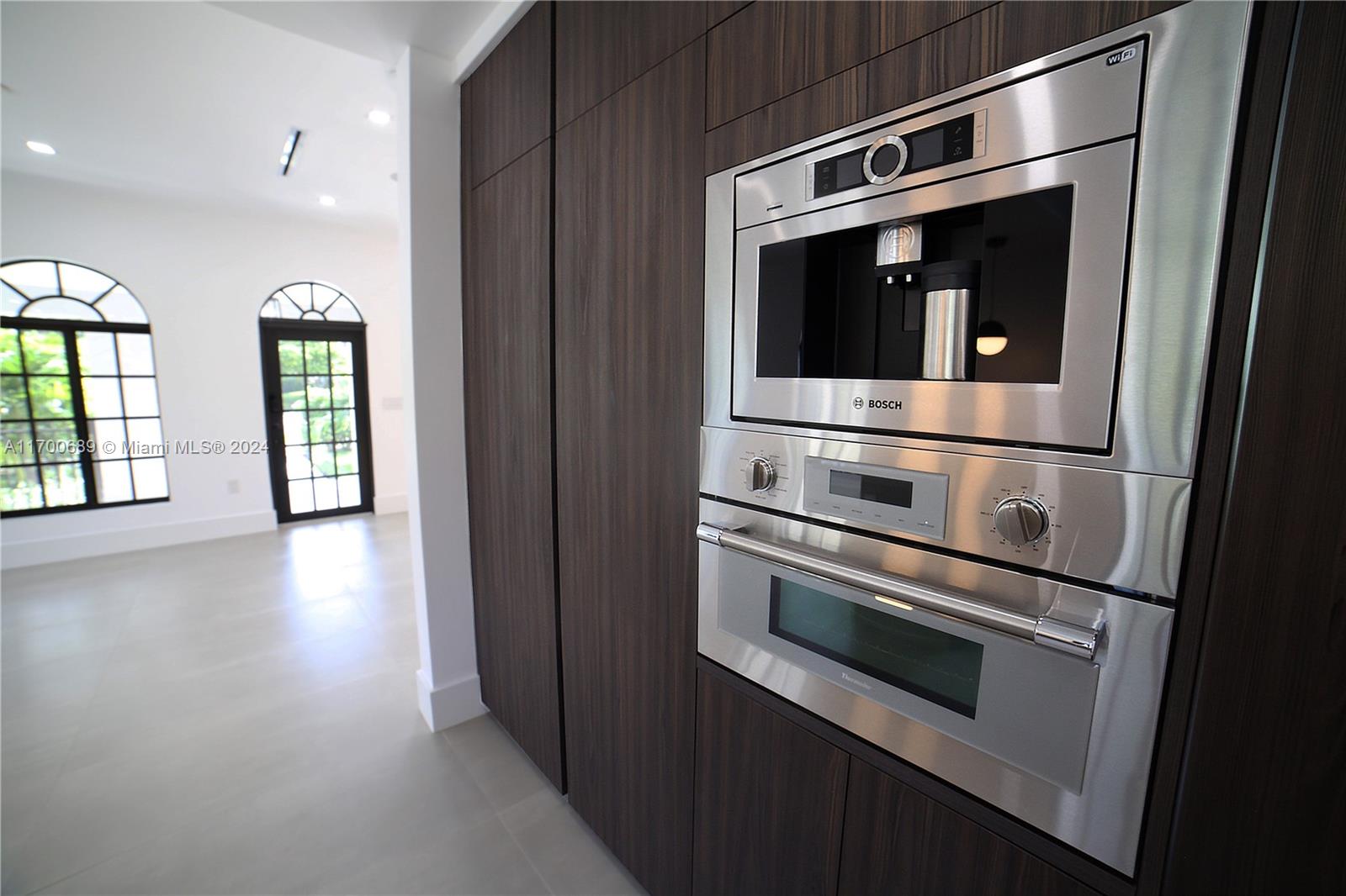 1345 Hollywood Blvd Hollywood, FL 33019