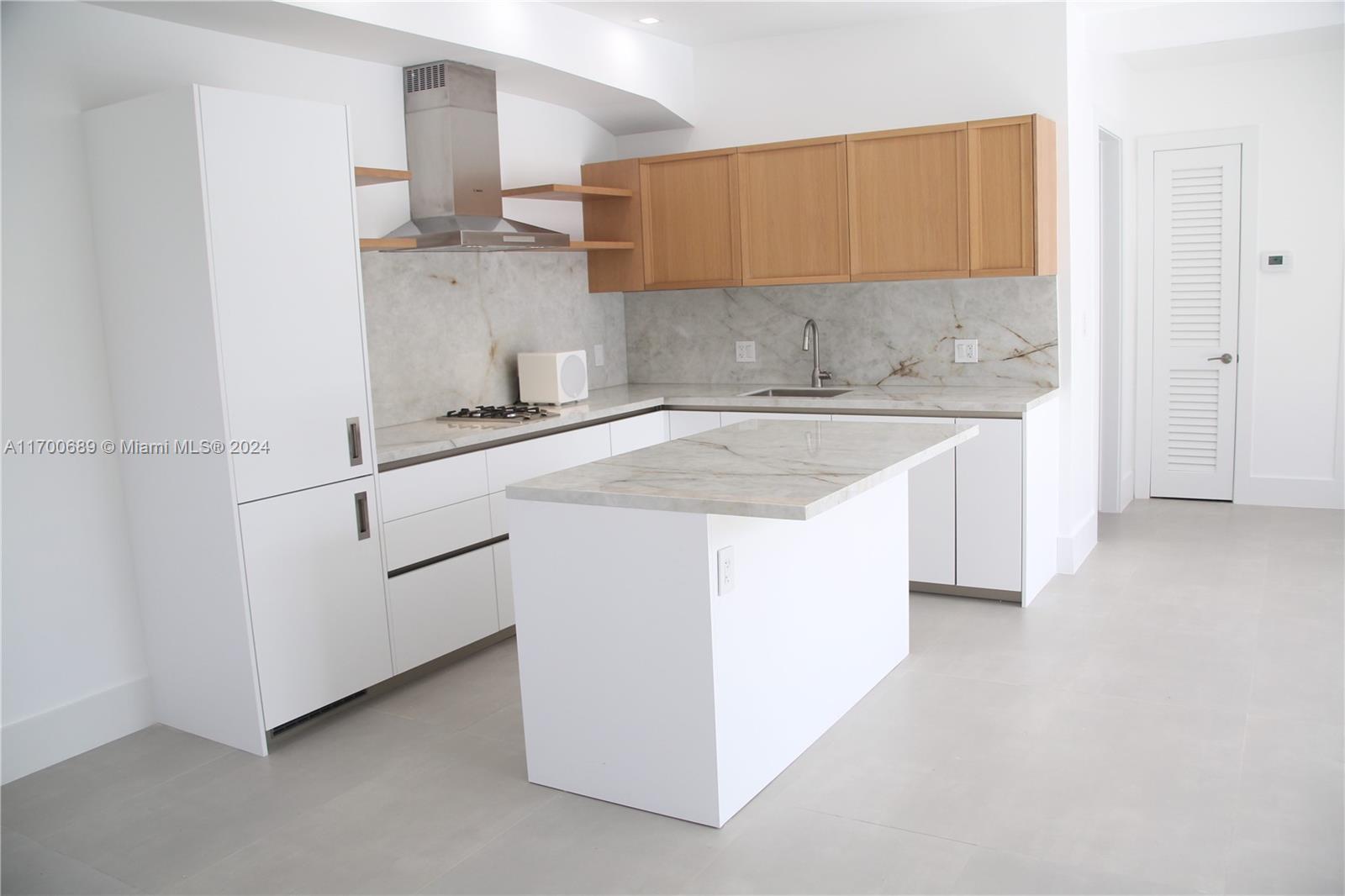 1345 Hollywood Blvd Hollywood, FL 33019