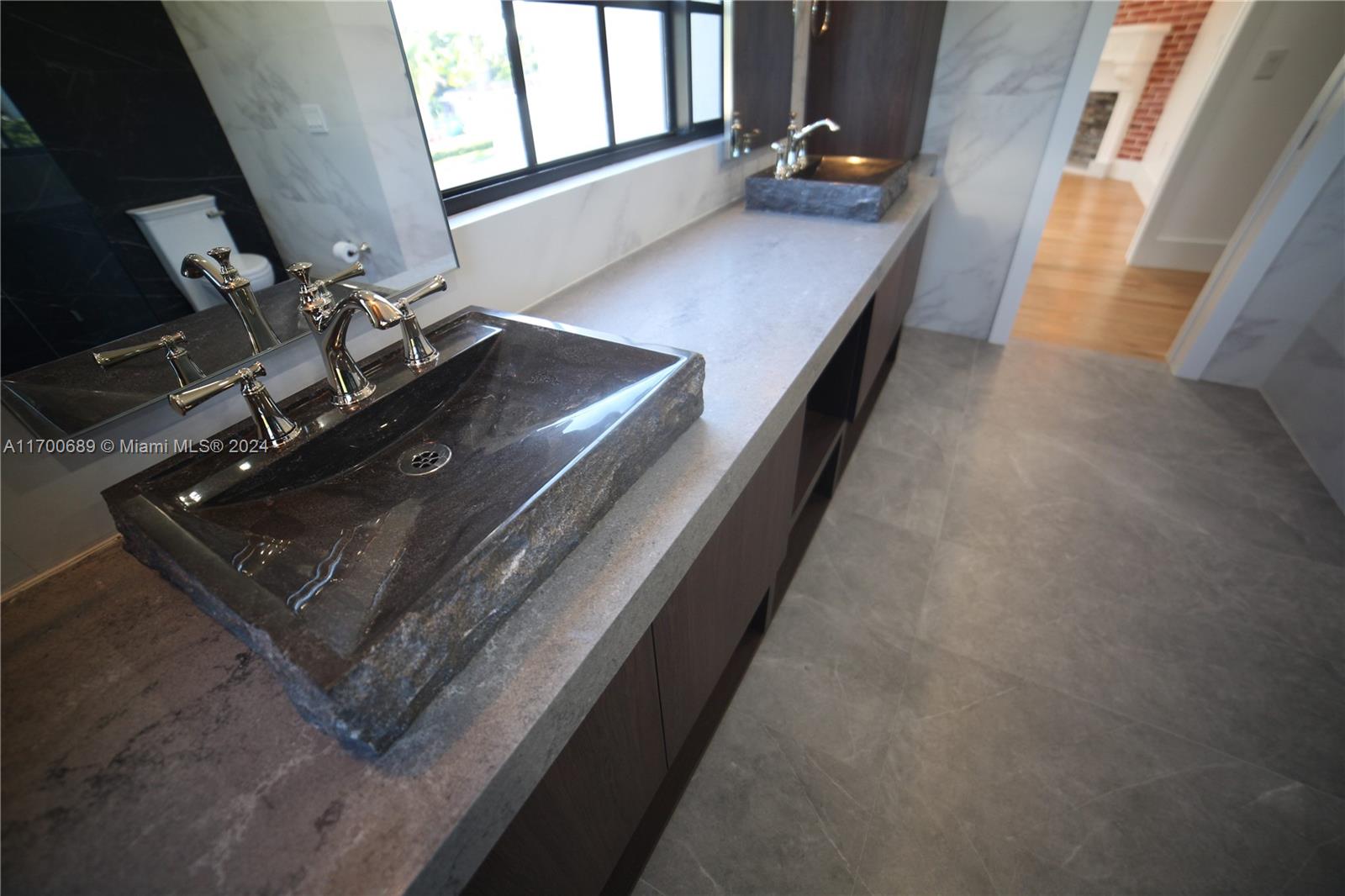 1345 Hollywood Blvd Hollywood, FL 33019