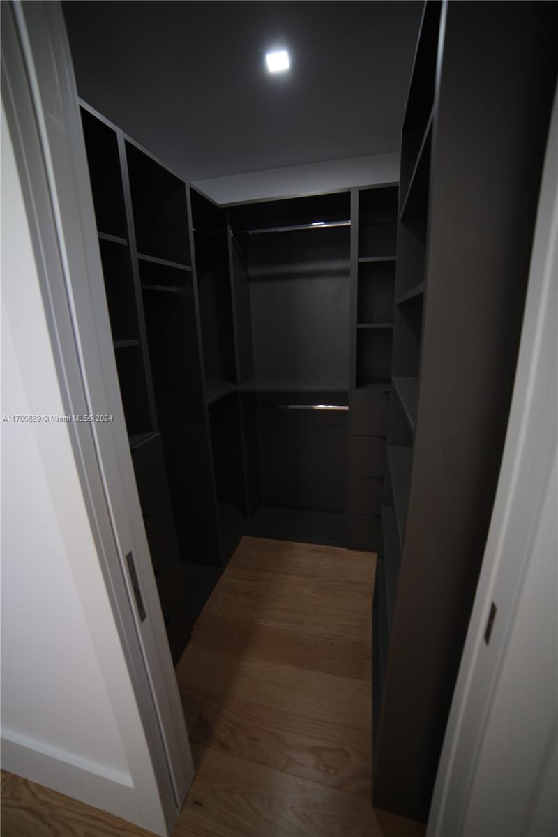 1345 Hollywood Blvd Hollywood, FL 33019