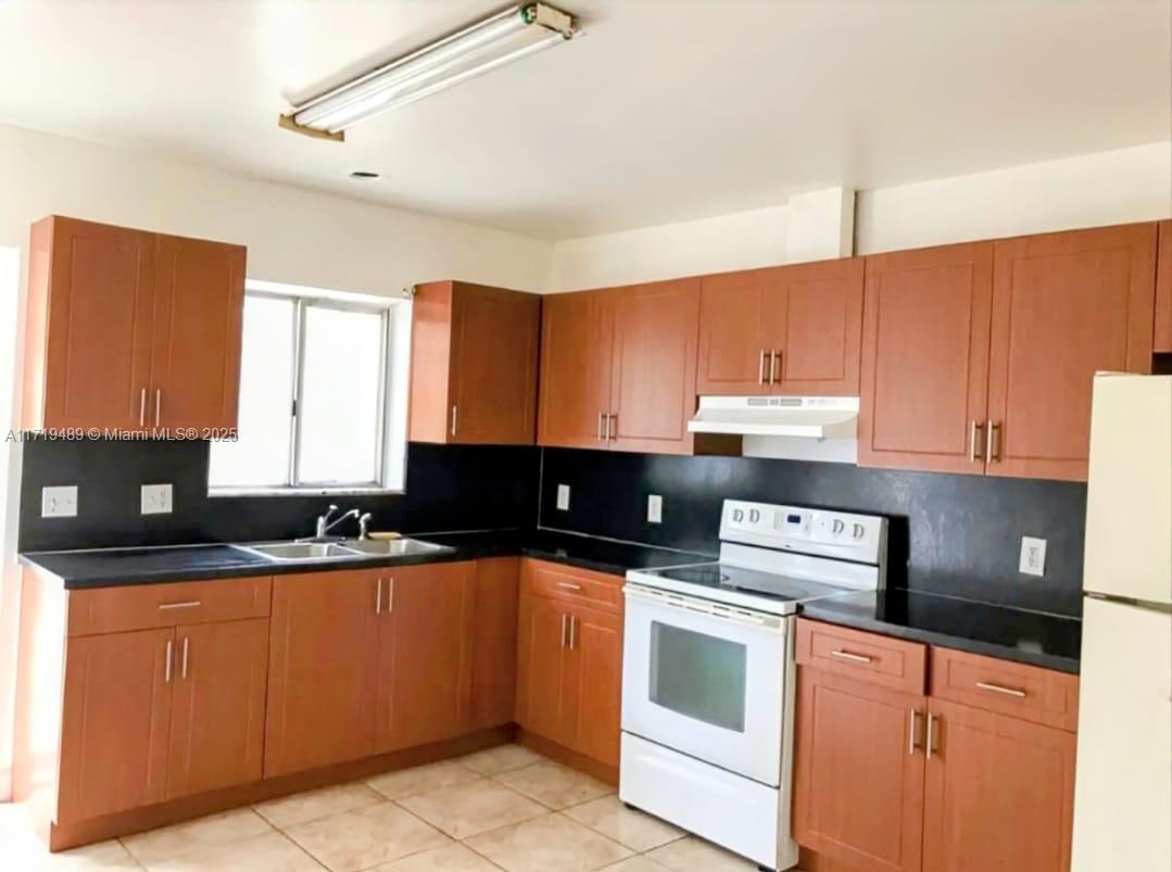7801 NW 6th Ave,Miami, FL 33150
