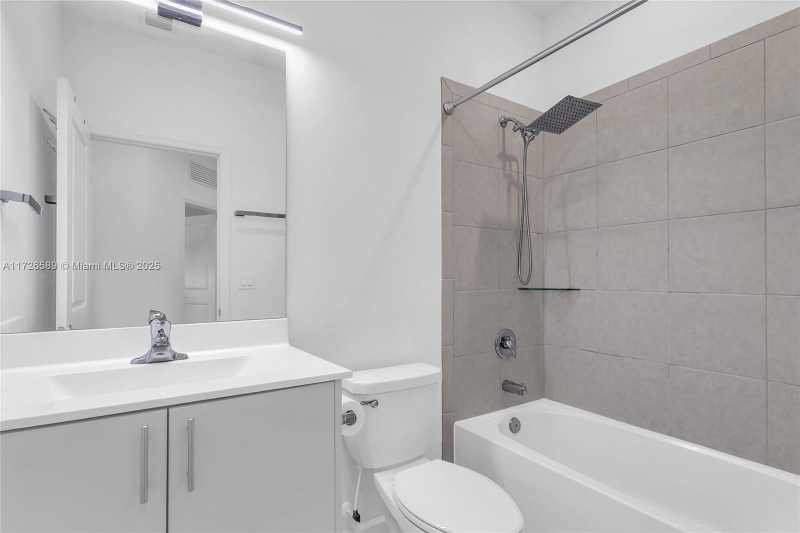 274 SW 159th Pl Pembroke Pines, FL 33027