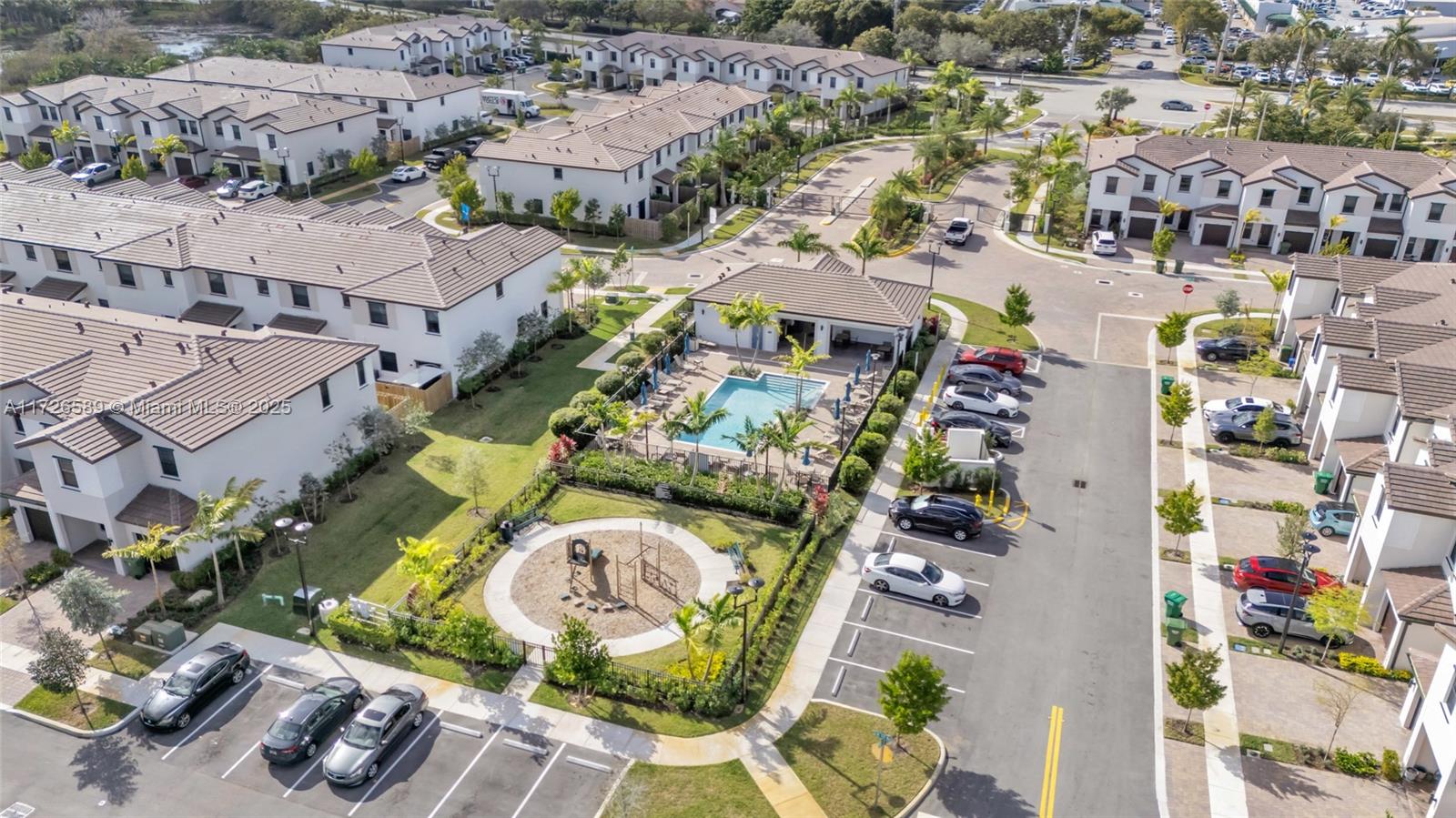 274 SW 159th Pl Pembroke Pines, FL 33027