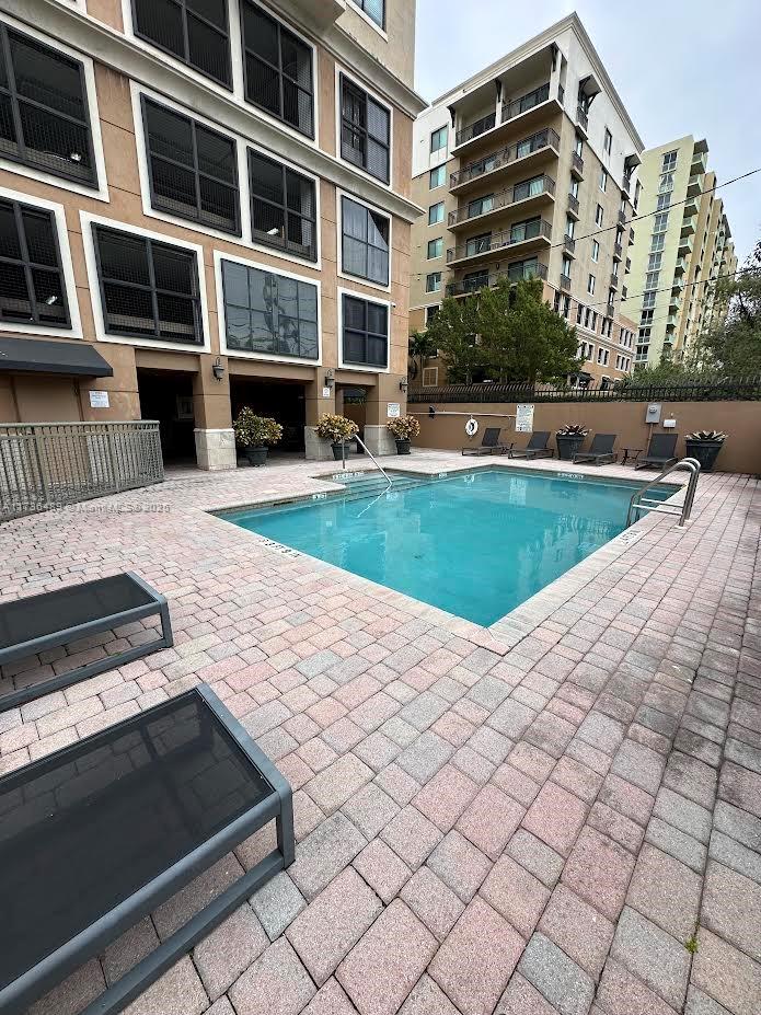 3590 Coral Way #502
