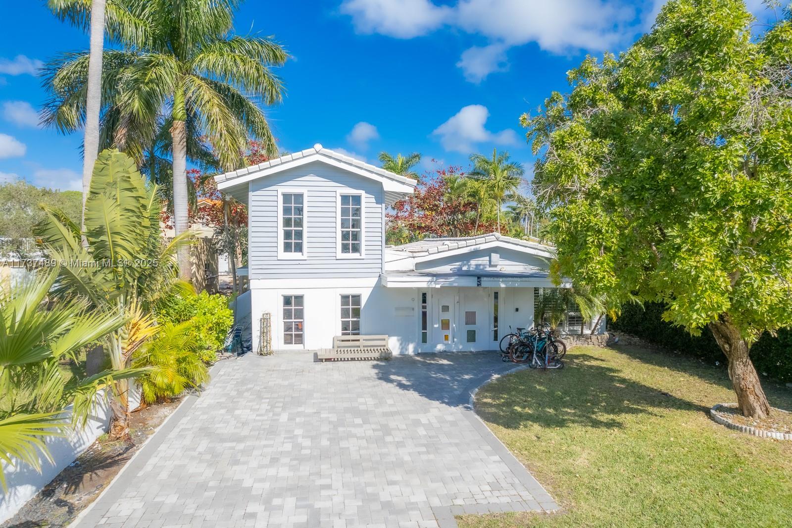 951 Buchanan St,Hollywood, FL 33019