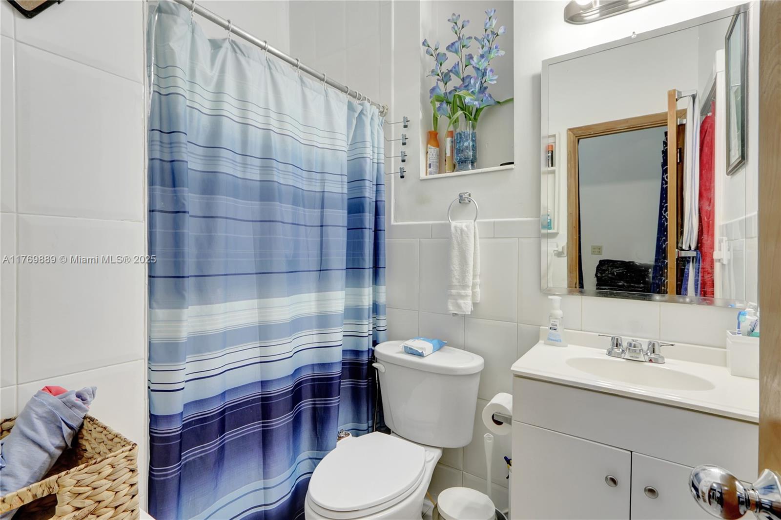 2725 SW 82nd Ave Miami, FL 33155