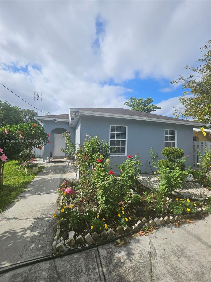 3028 NW 95th St,Miami, FL 33147