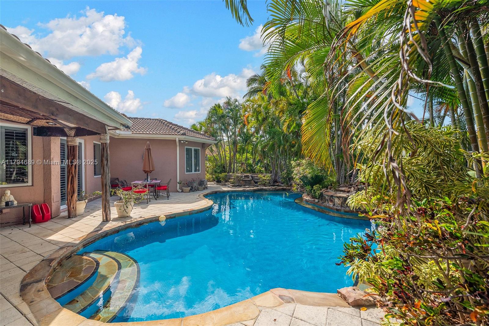 2709 NE 16th St Fort Lauderdale, FL 33304