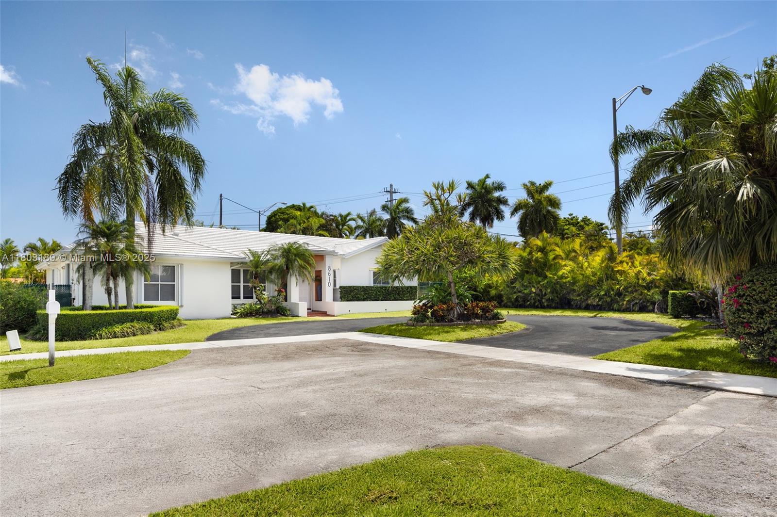 8610 SW 83rd St Miami, FL 33143 8610 SW 83rd St Miami, FL 33143