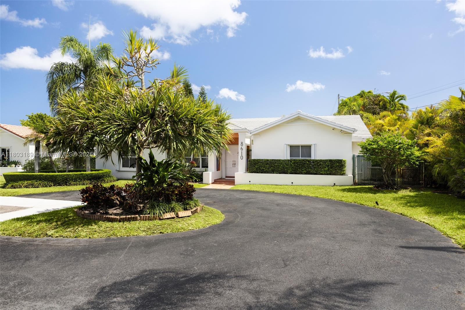 8610 SW 83rd St Miami, FL 33143 8610 SW 83rd St Miami, FL 33143