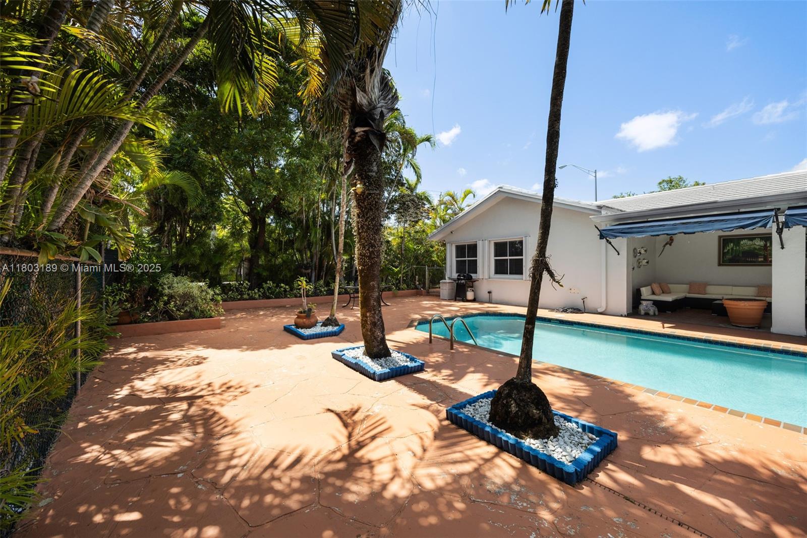8610 SW 83rd St Miami, FL 33143 8610 SW 83rd St Miami, FL 33143