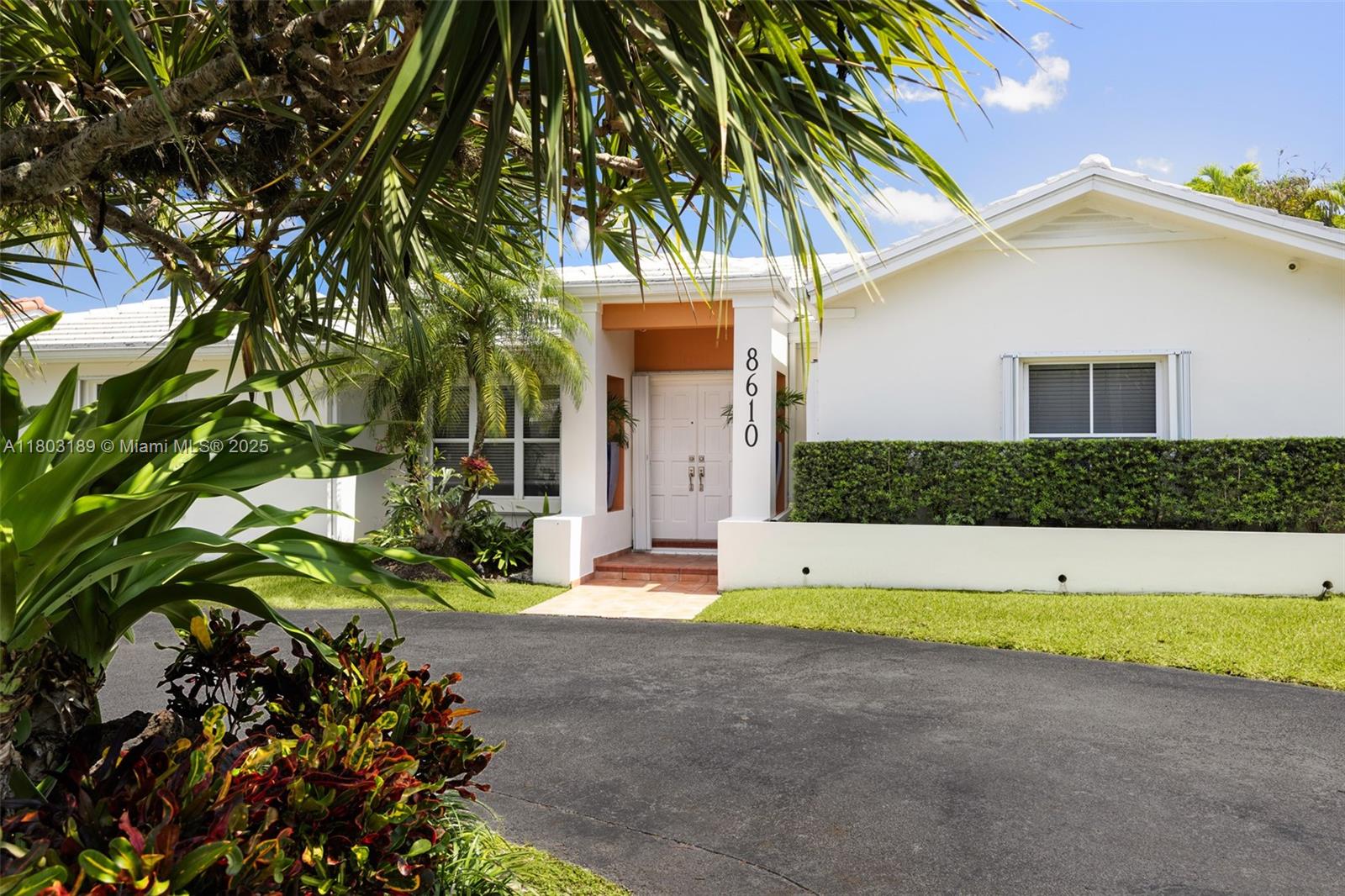 8610 SW 83rd St Miami, FL 33143 8610 SW 83rd St Miami, FL 33143