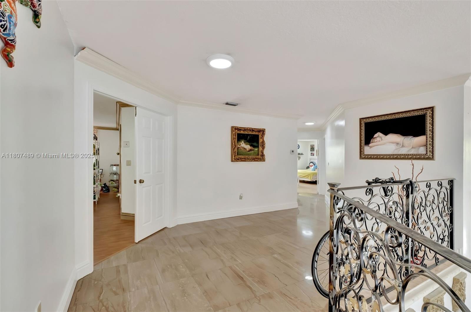 8360 NW 159th Ter Miami Lakes, FL 33016